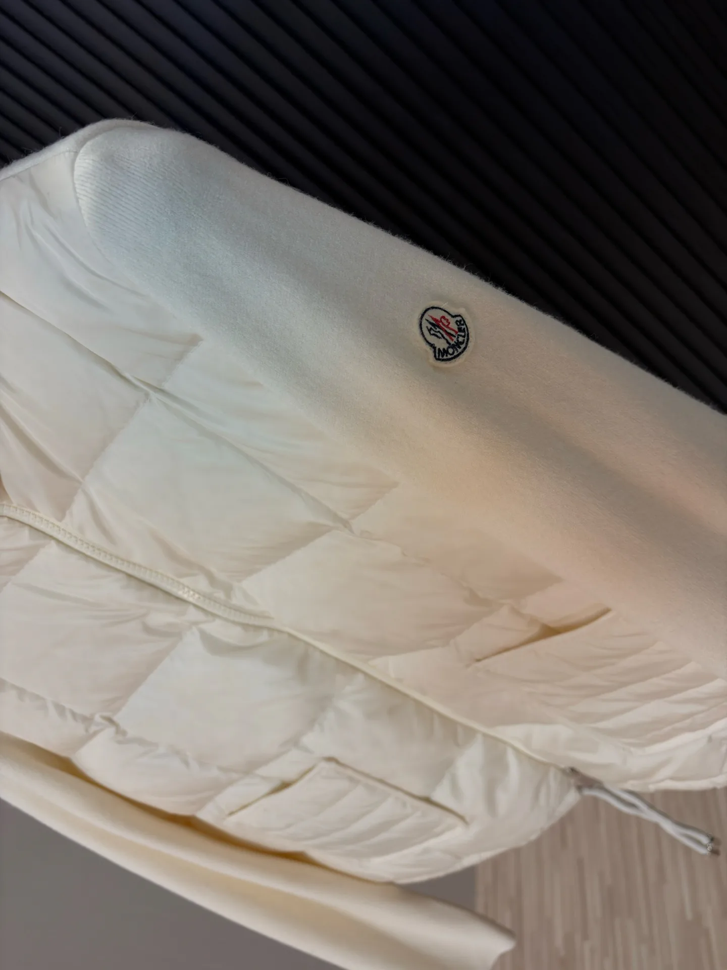 Куртки И Пуховики Мужские Moncler 18634491