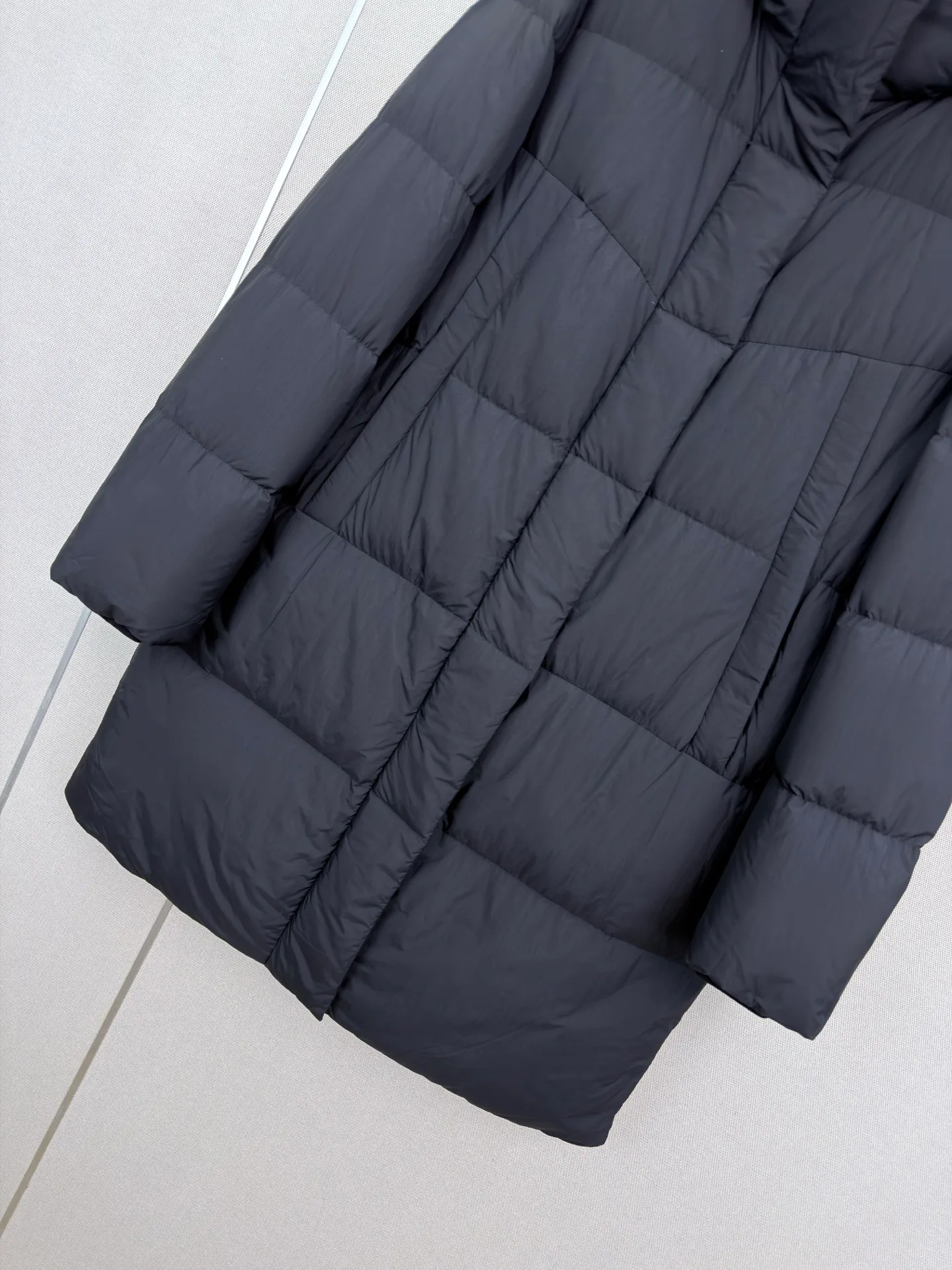 Women's Jackets And Down Jackets LOEWE 18108391