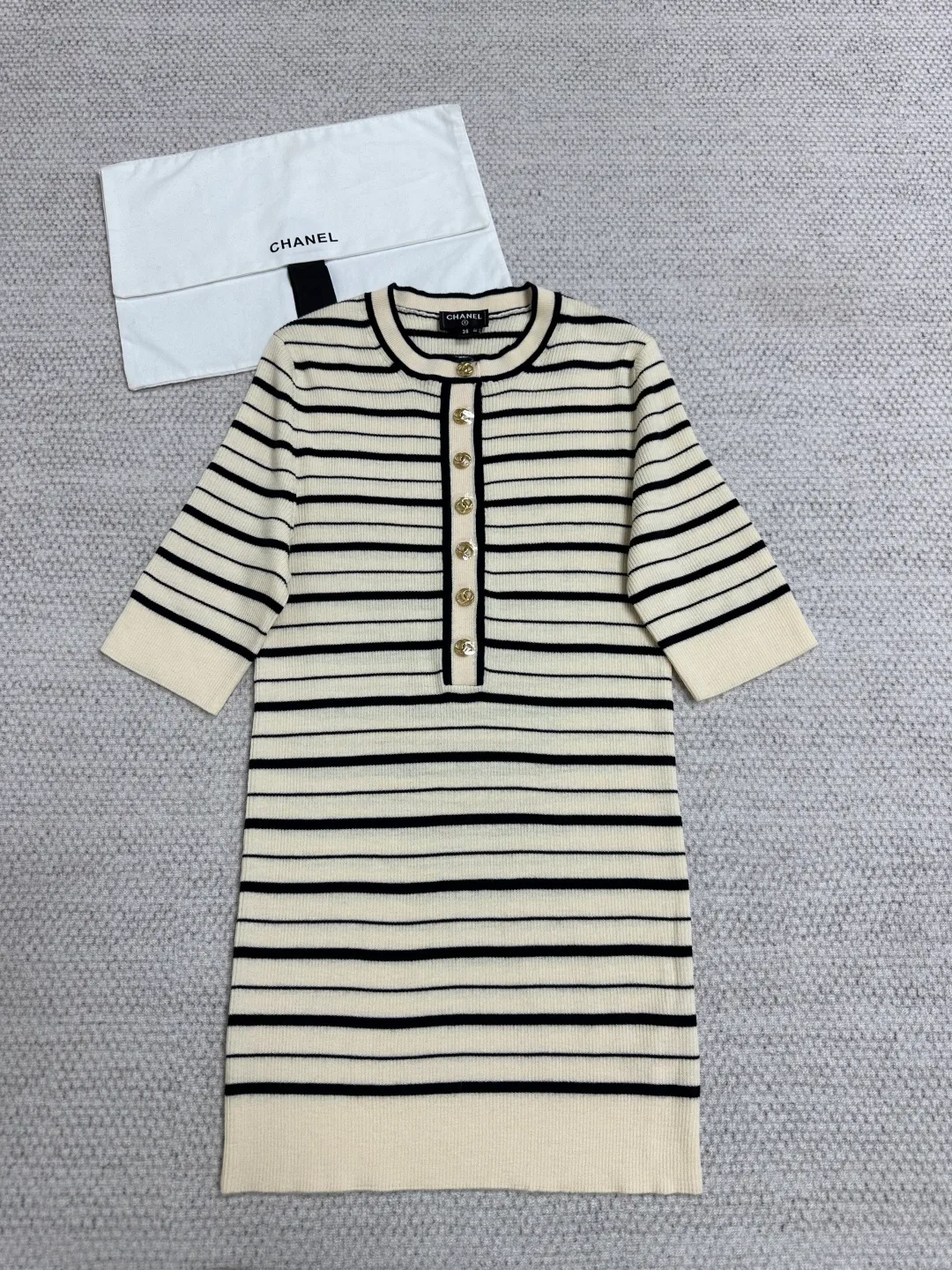 Women's Jumpers And Sweaters CHANEL 18189405