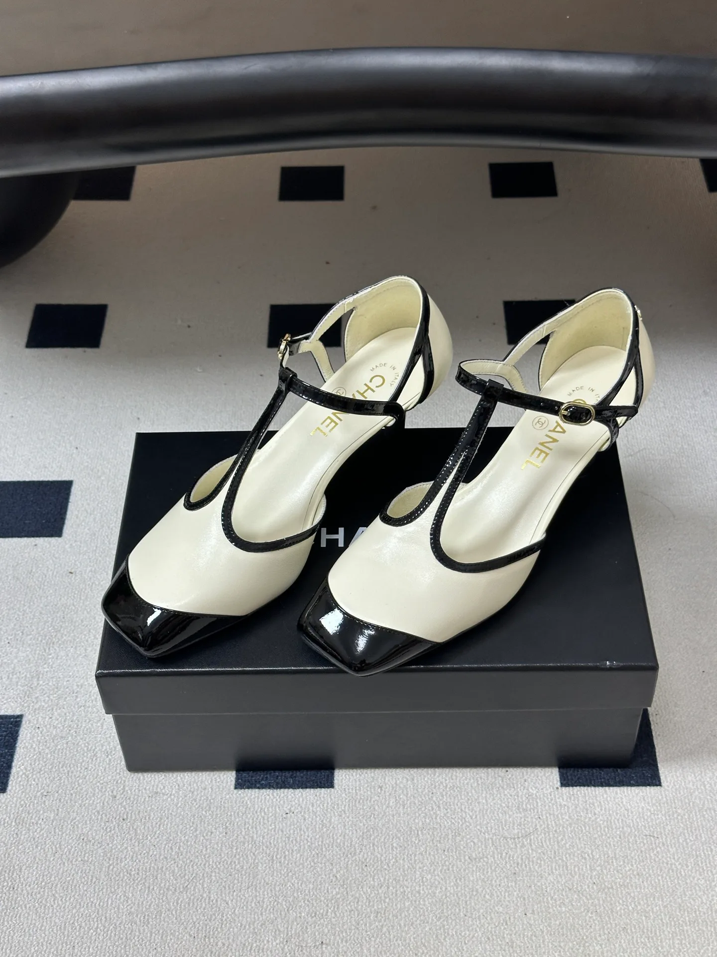 Women's Open-Toe Sandals CHANEL 18049183