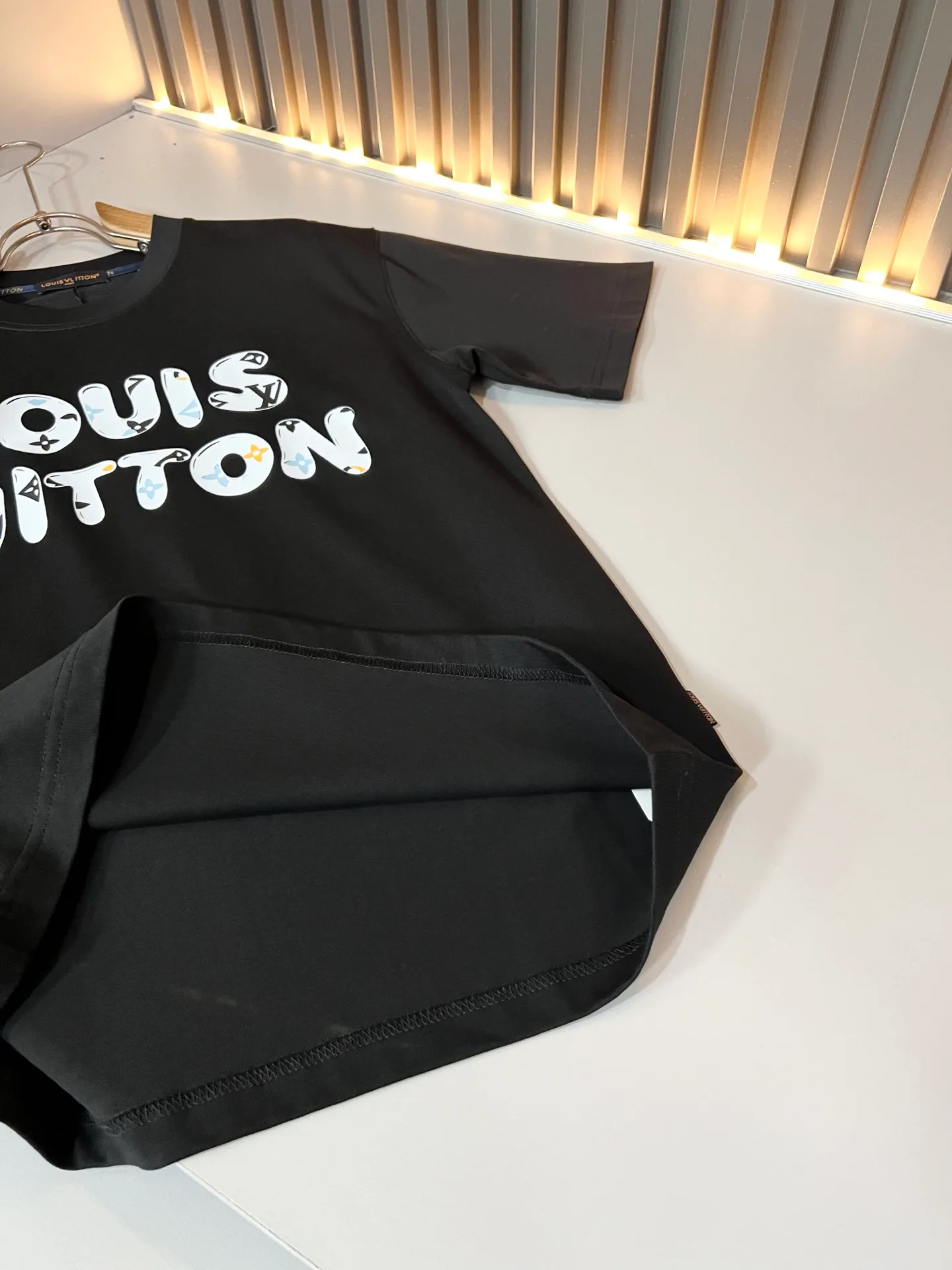 Men's T-Shirts LOUIS VUITTON 18495643