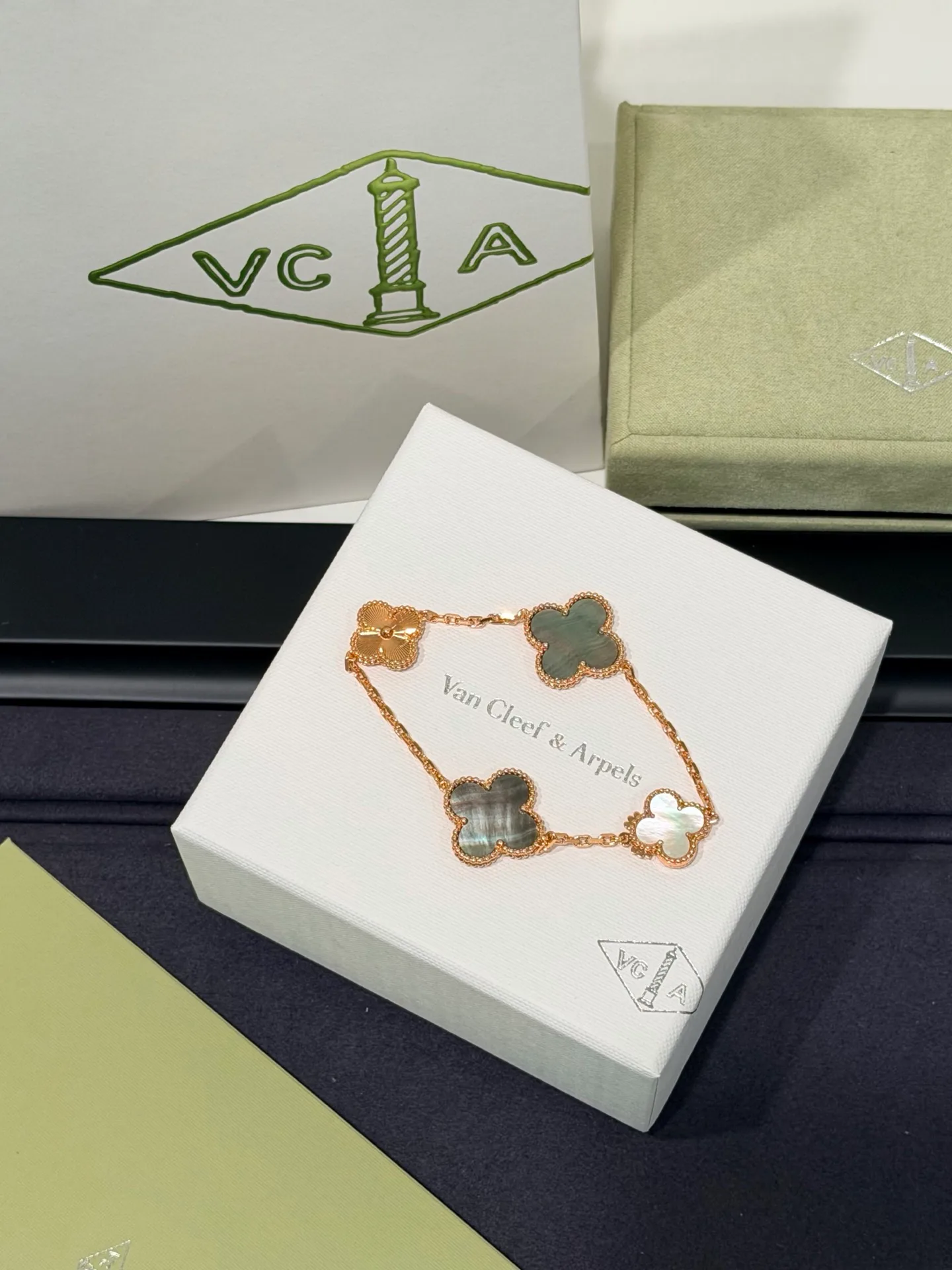 Jewelry VAN CLEEF & ARPELS 17843076