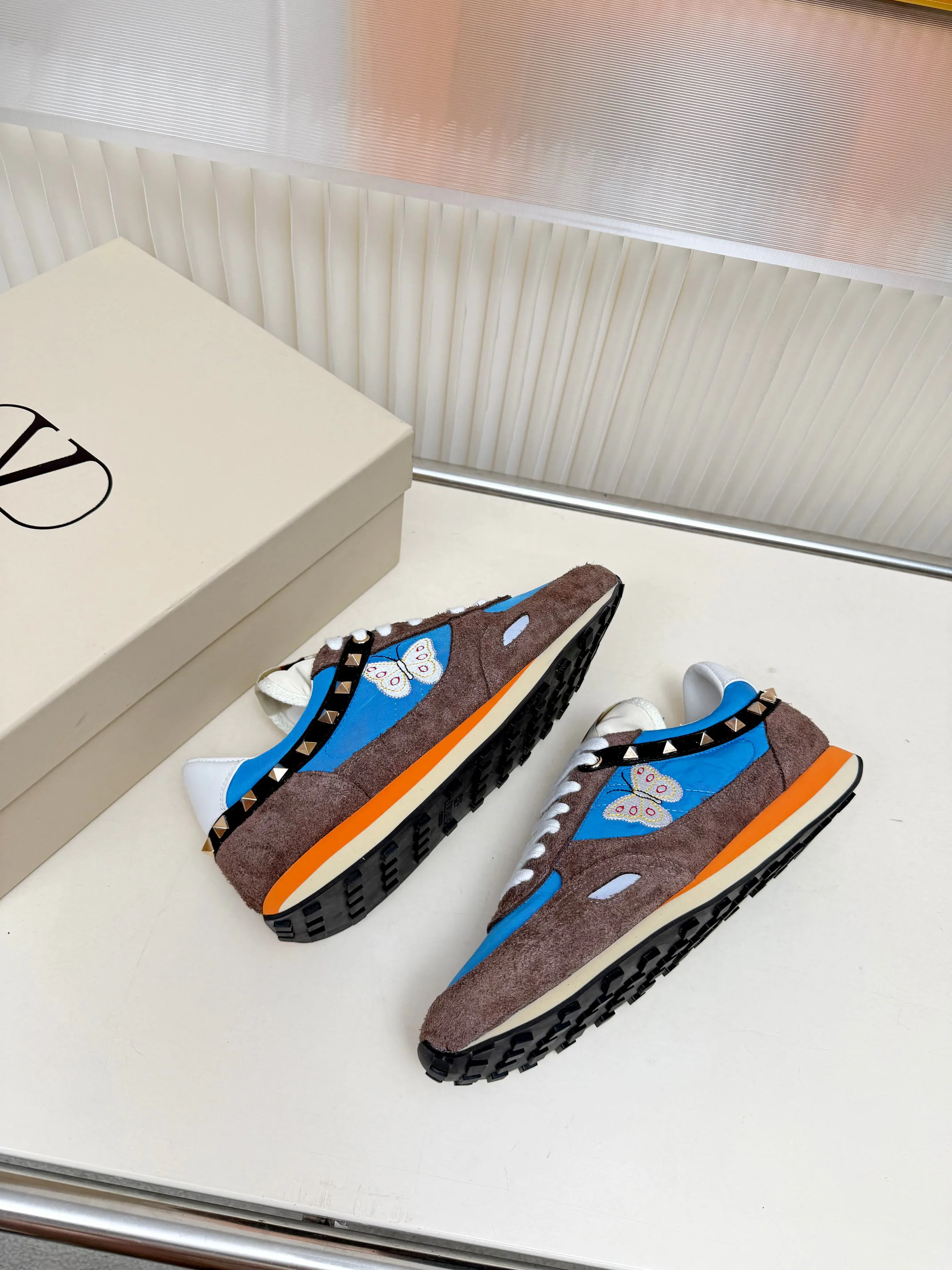Women's Sneakers VALENTINO 18212006
