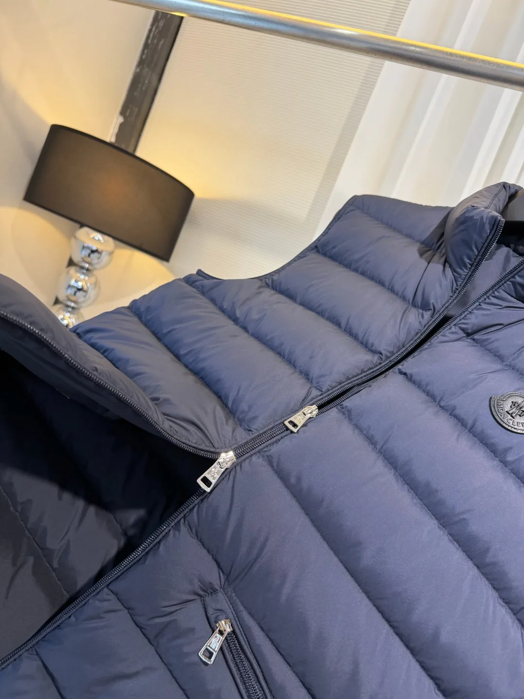 Women's Vests MONCLER 18370517