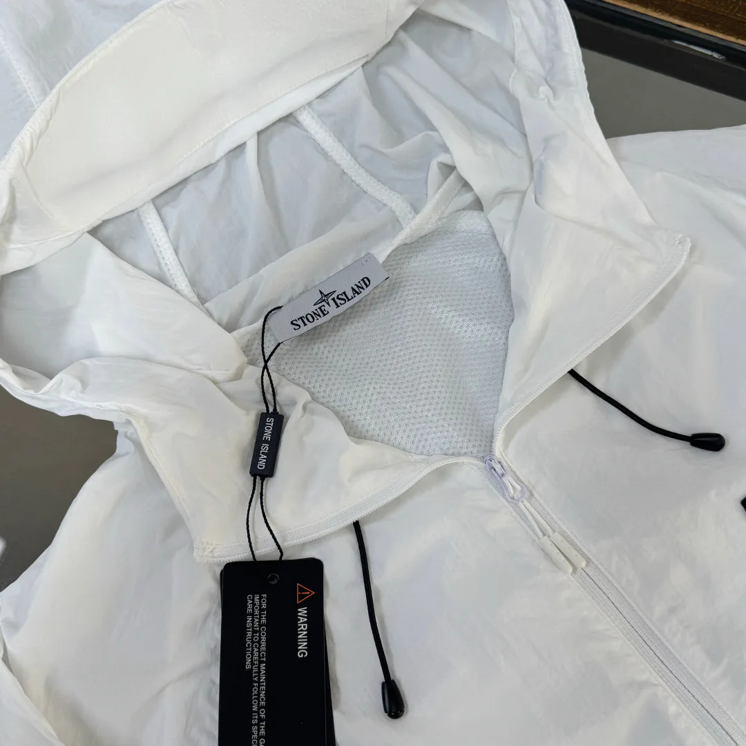 Men's Jackets And Down Jackets STONE ISLAND 17286071