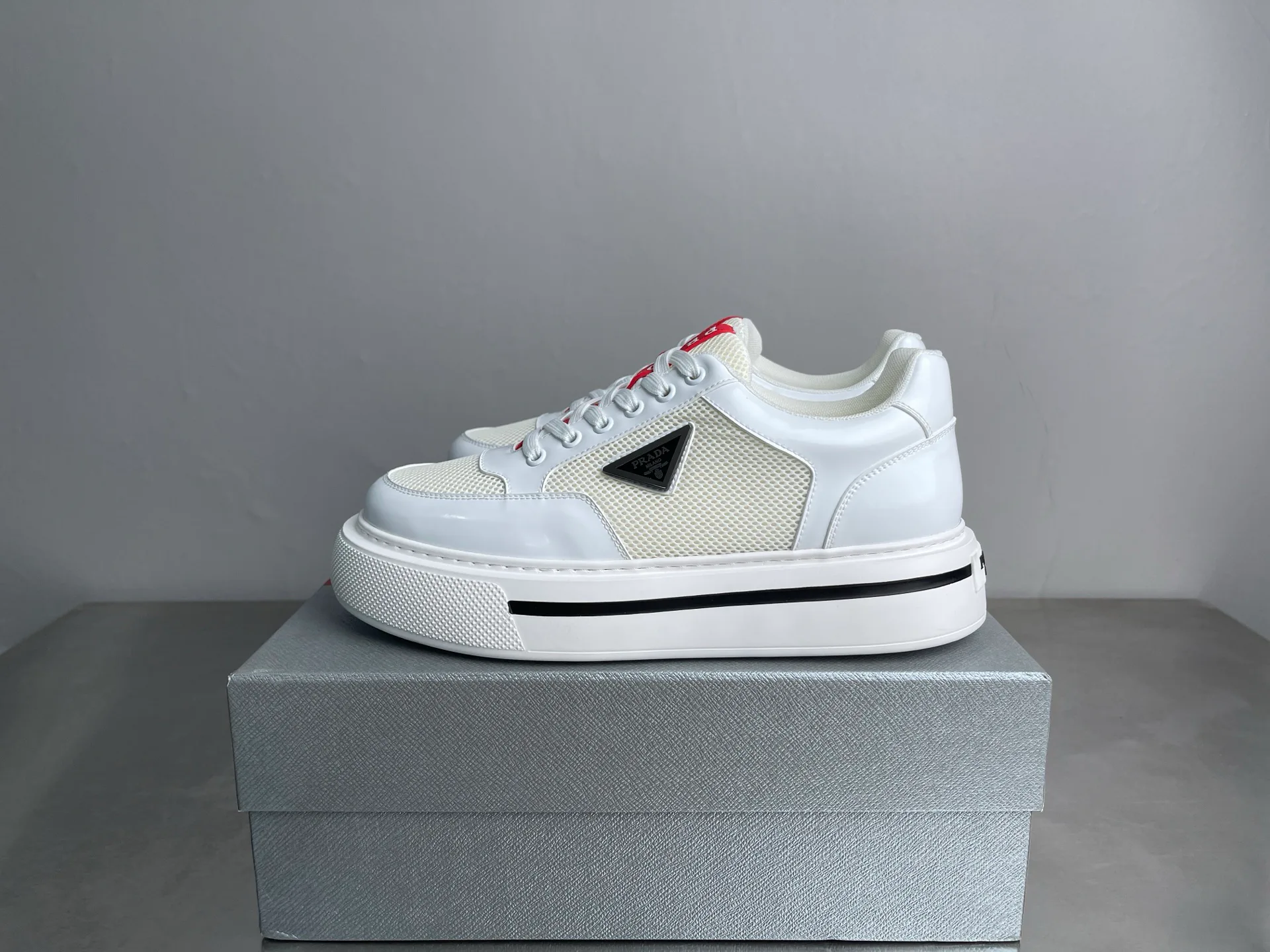 Men's Sneakers PRADA 18385653