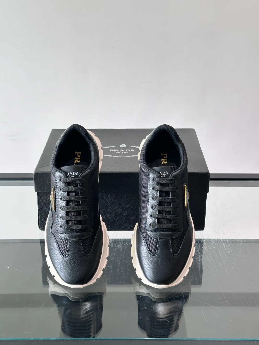 Men's Sneakers PRADA 17982157