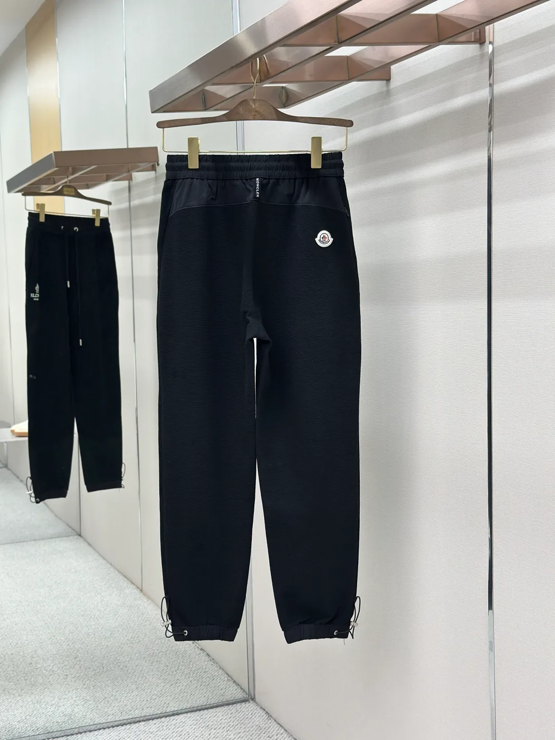 Men's Trousers MONCLER 17810710