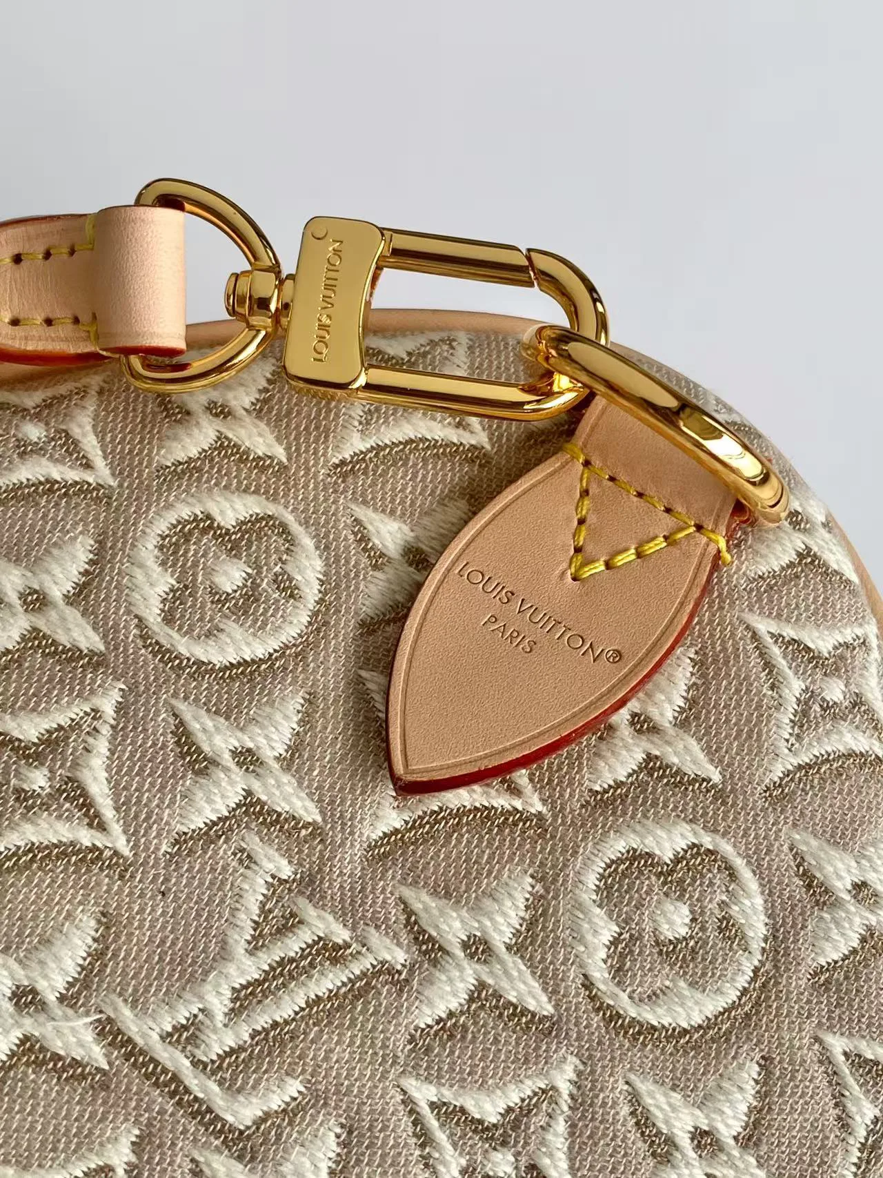 Women's Classic Handbags LOUIS VUITTON 17428090