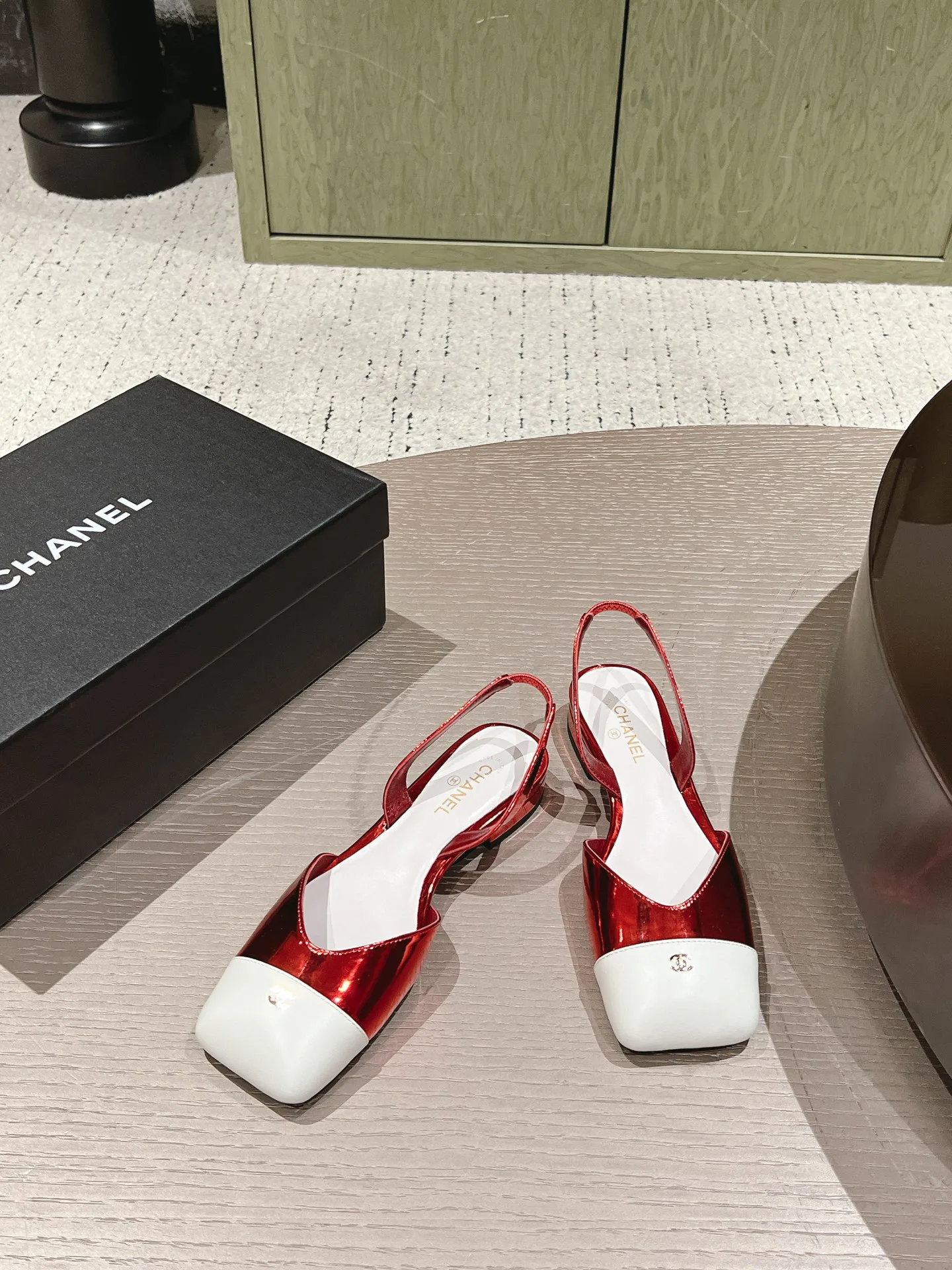 Women's Open-Toe Sandals CHANEL 18508958