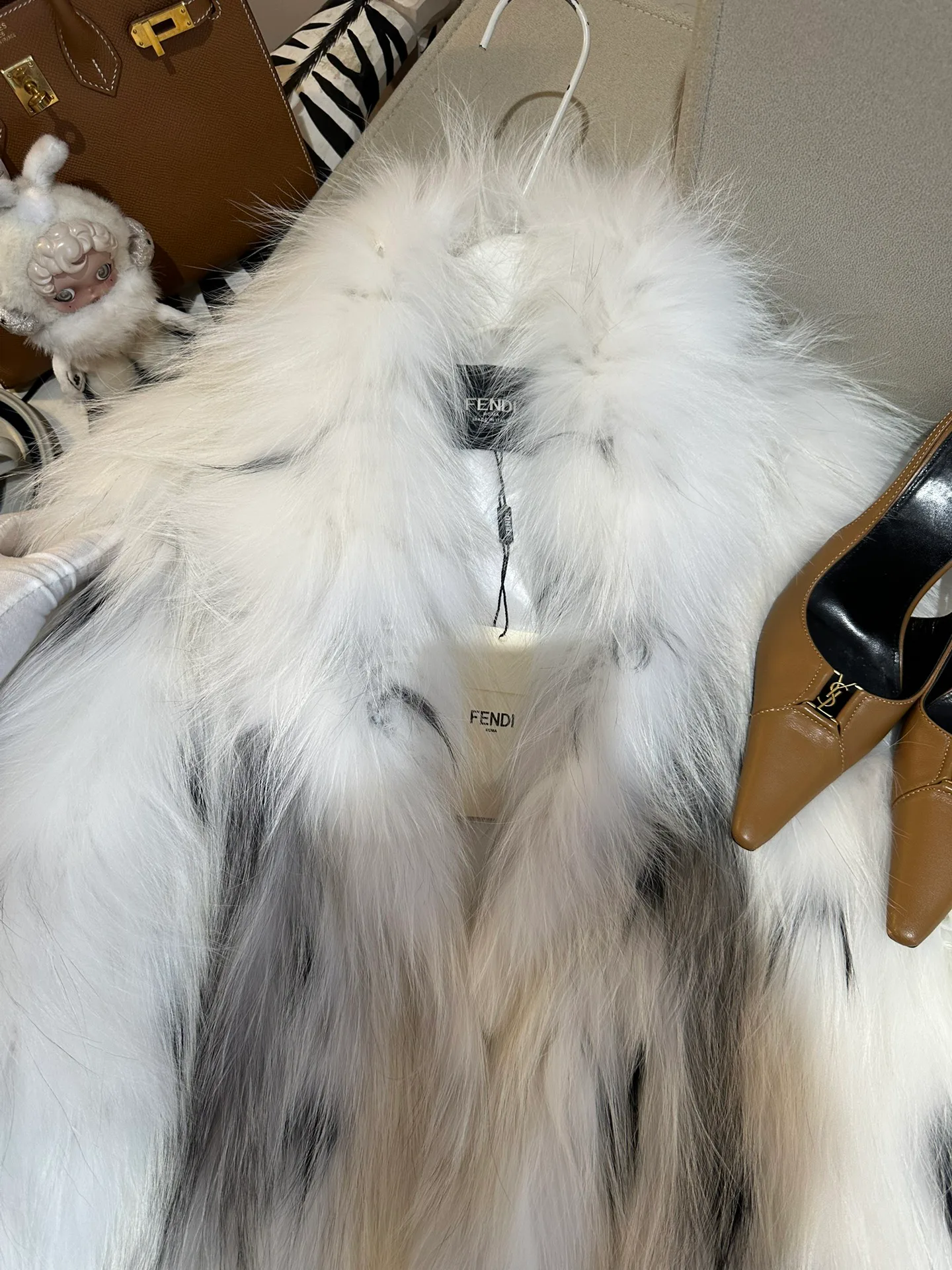 Women's Fur Coats FENDI 18437662