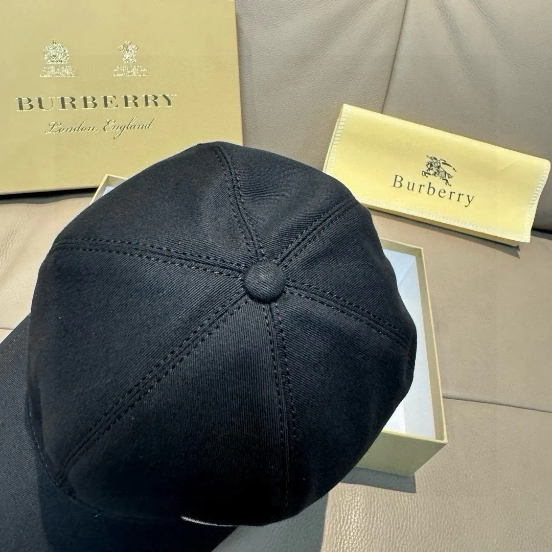 Hats BURBERRY 17604845