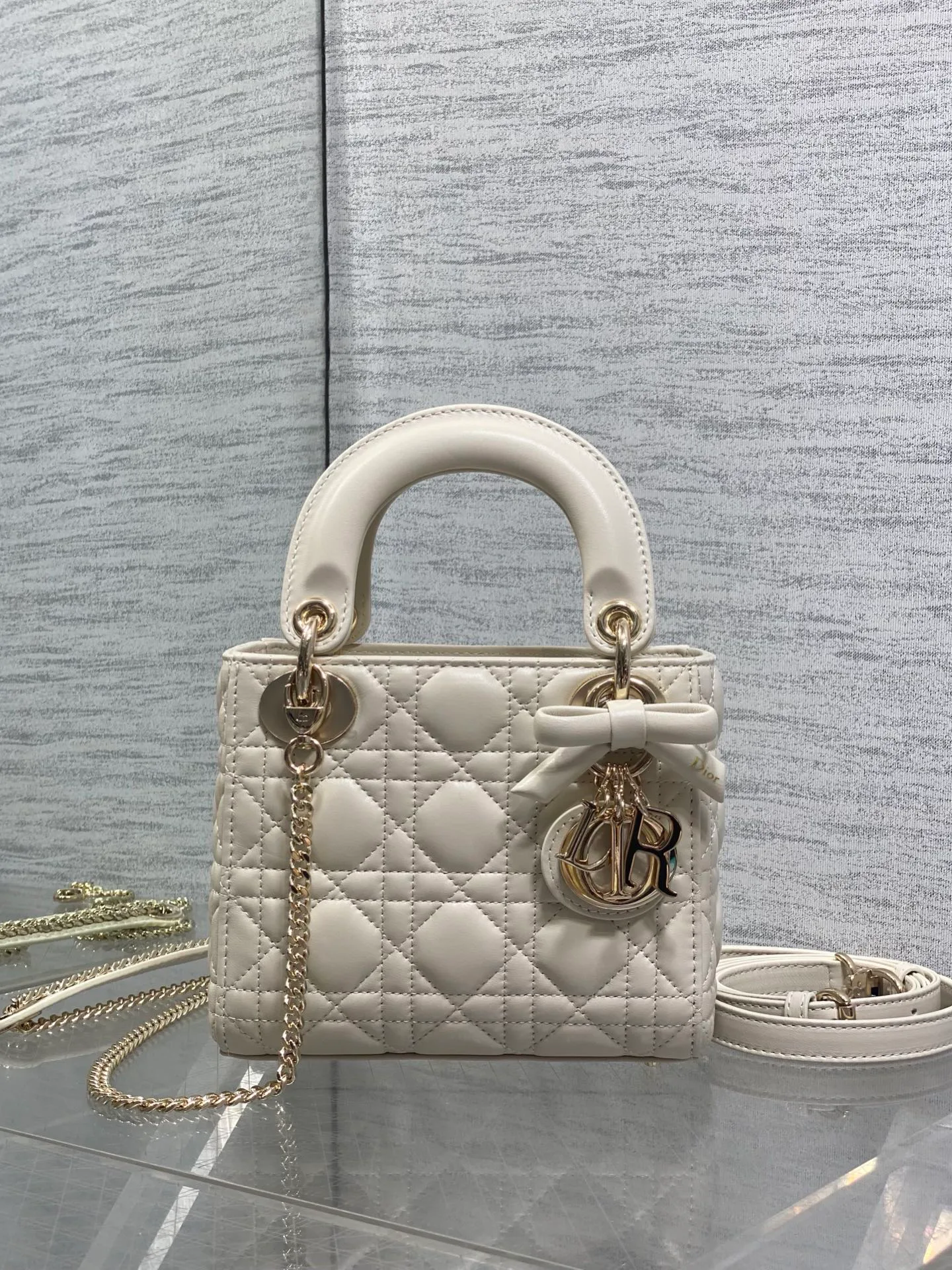 Women's Classic Handbags CHRISTIAN DIOR 17601469