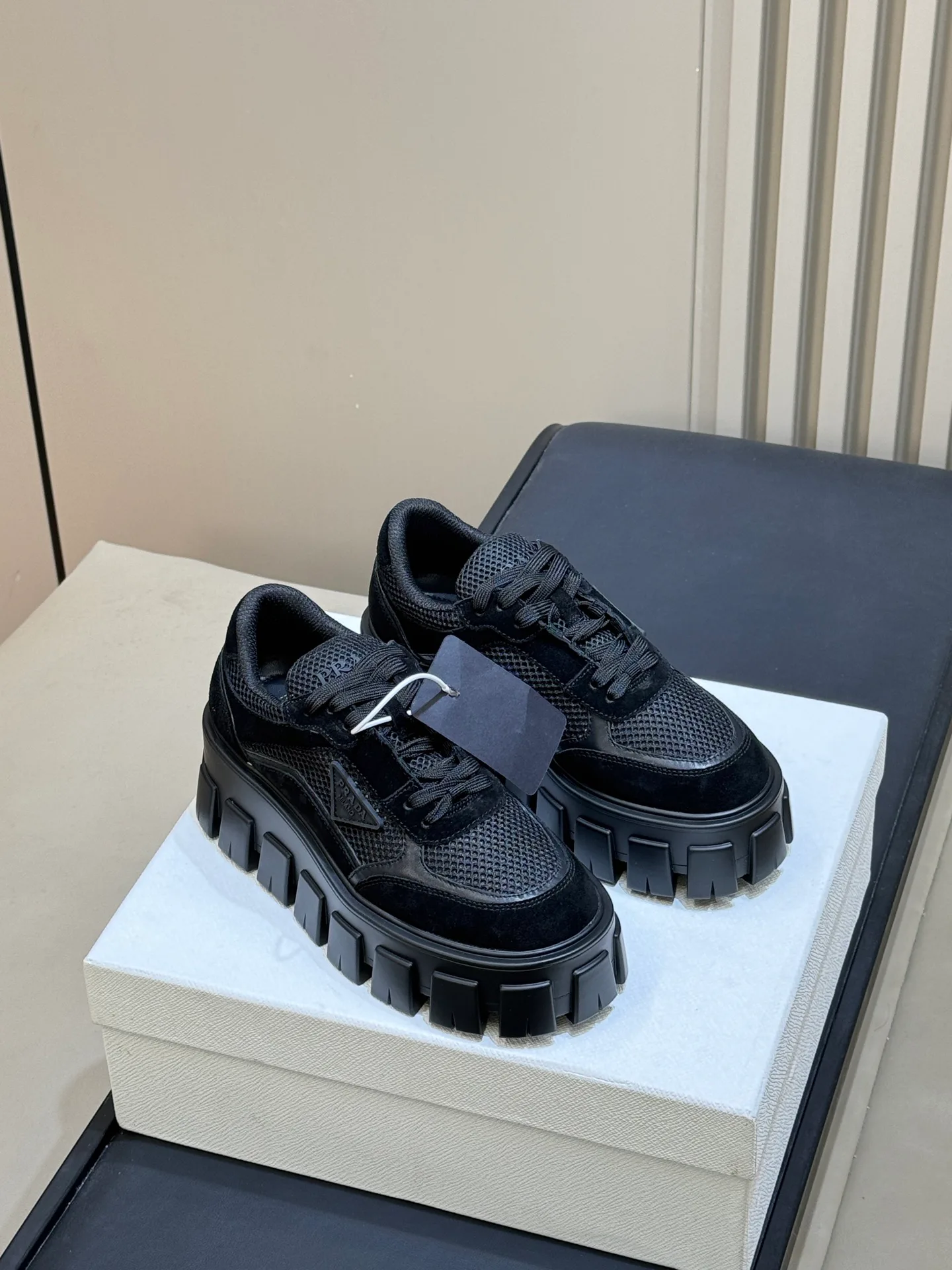 Women's Sneakers PRADA 18072934
