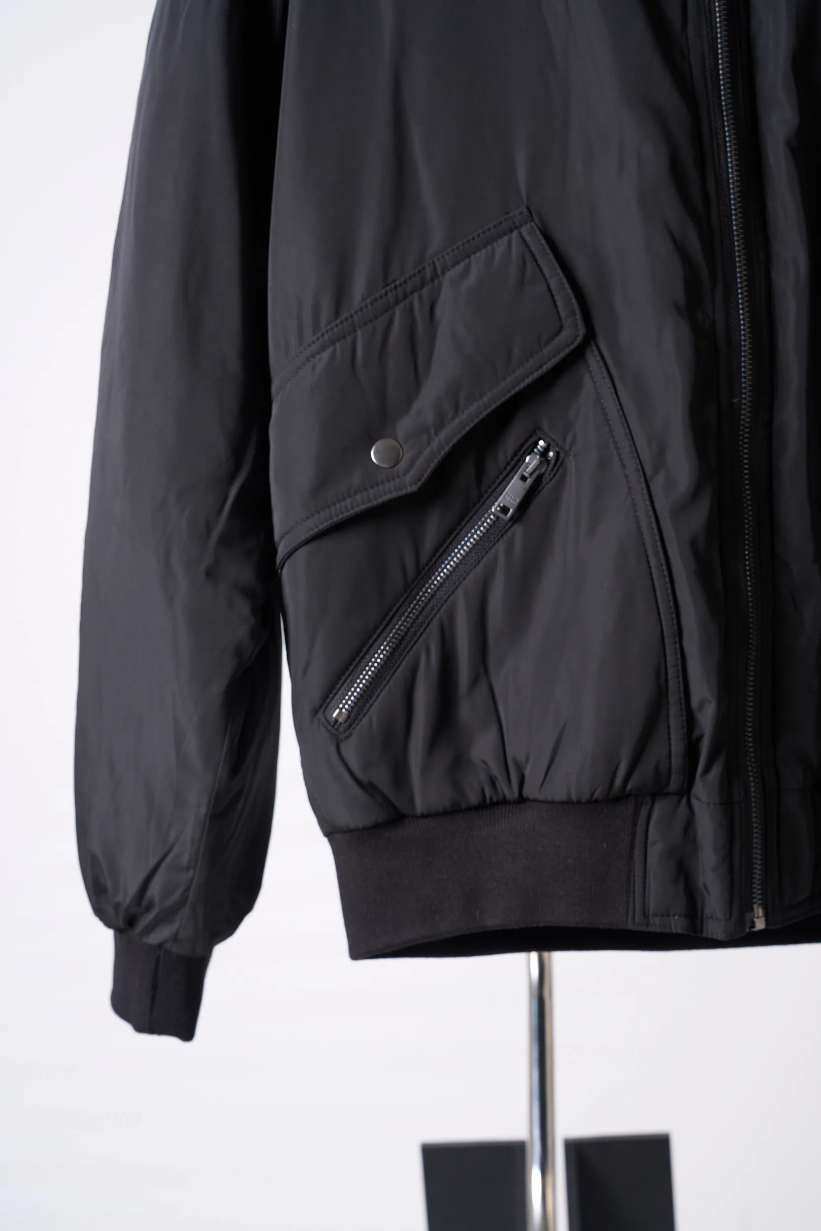 Men's Jackets And Down Jackets PRADA 18179051