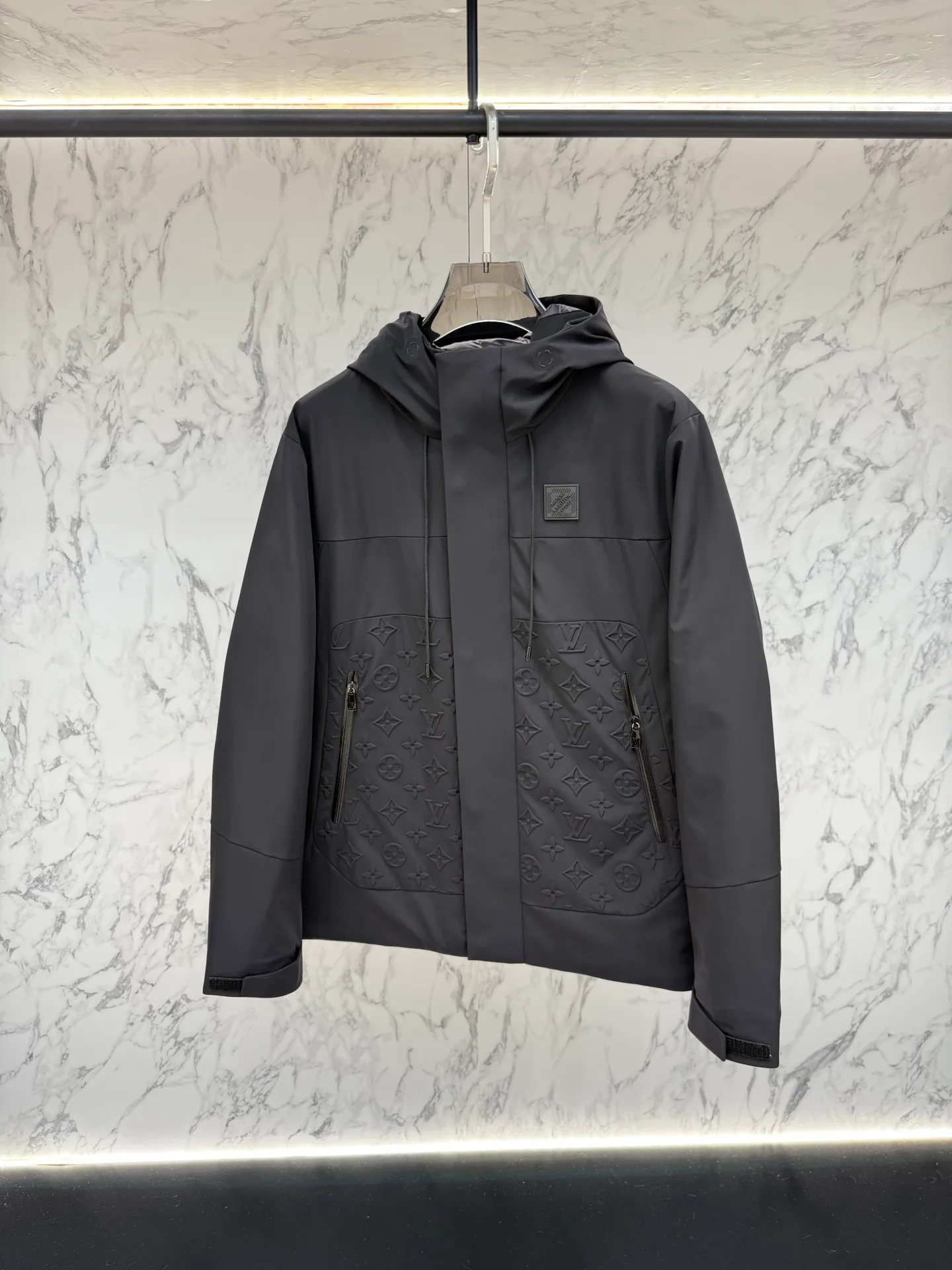 Men's Jackets And Down Jackets LOUIS VUITTON 18335118