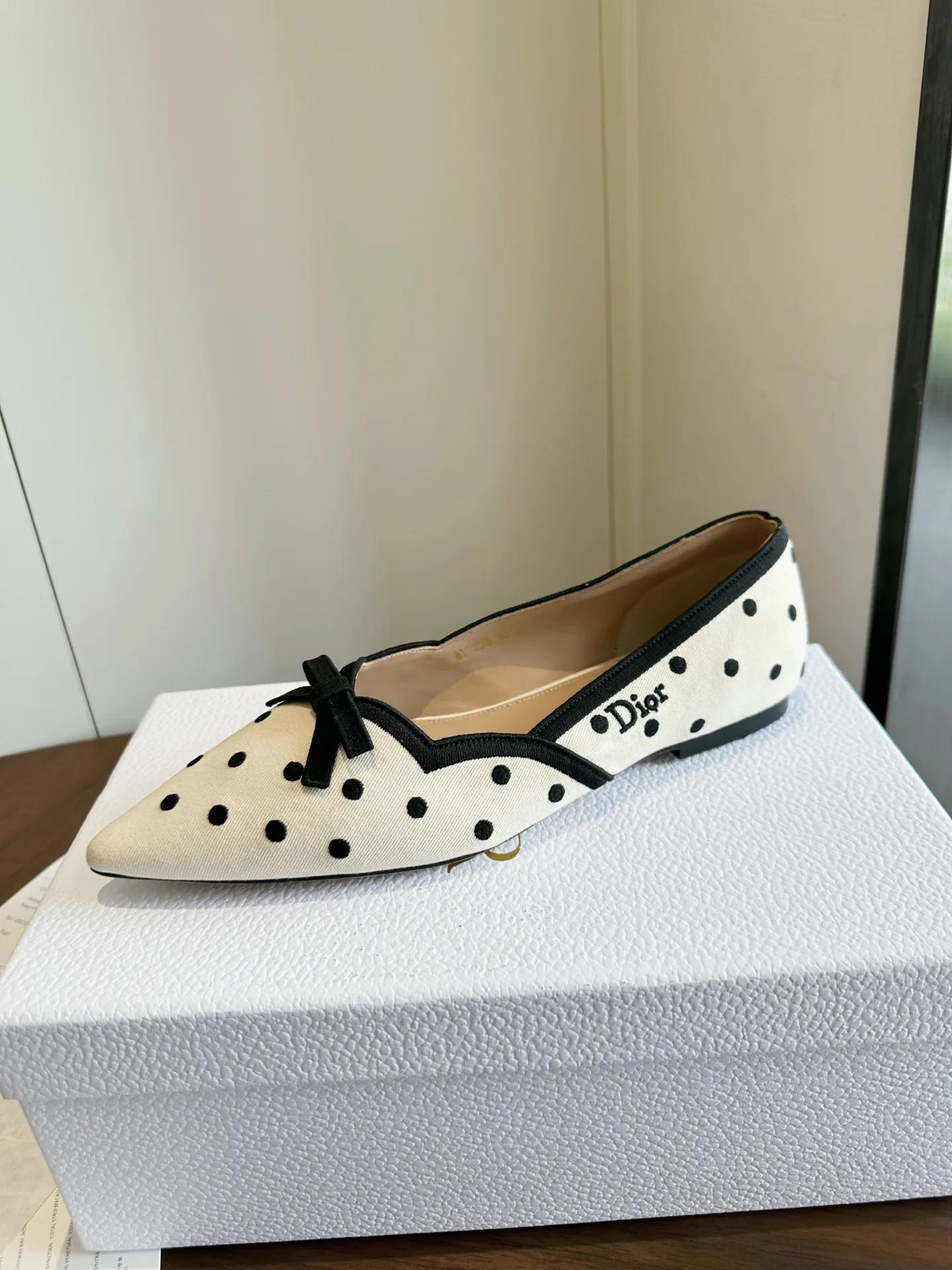 Women's Ballet Flats CHRISTIAN DIOR 18444031