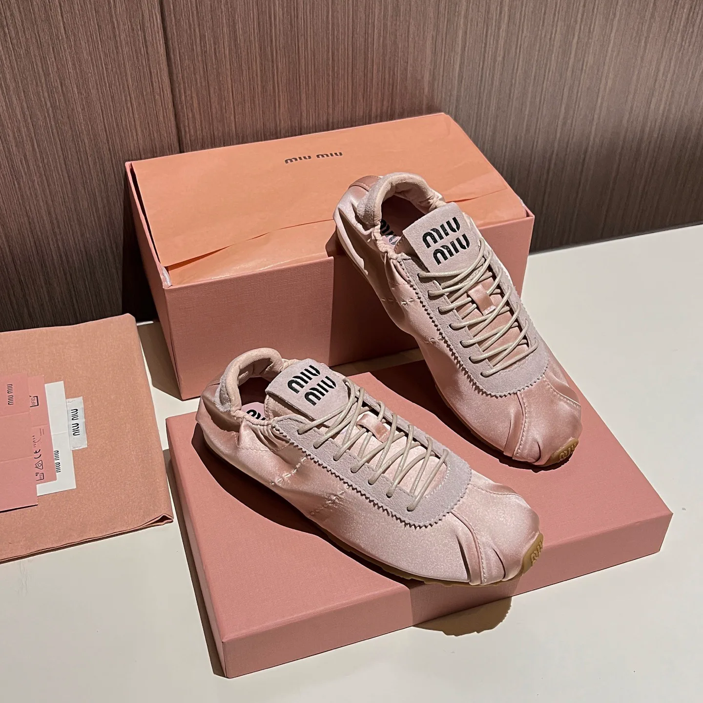 Women's Sneakers MIU MIU 17968602