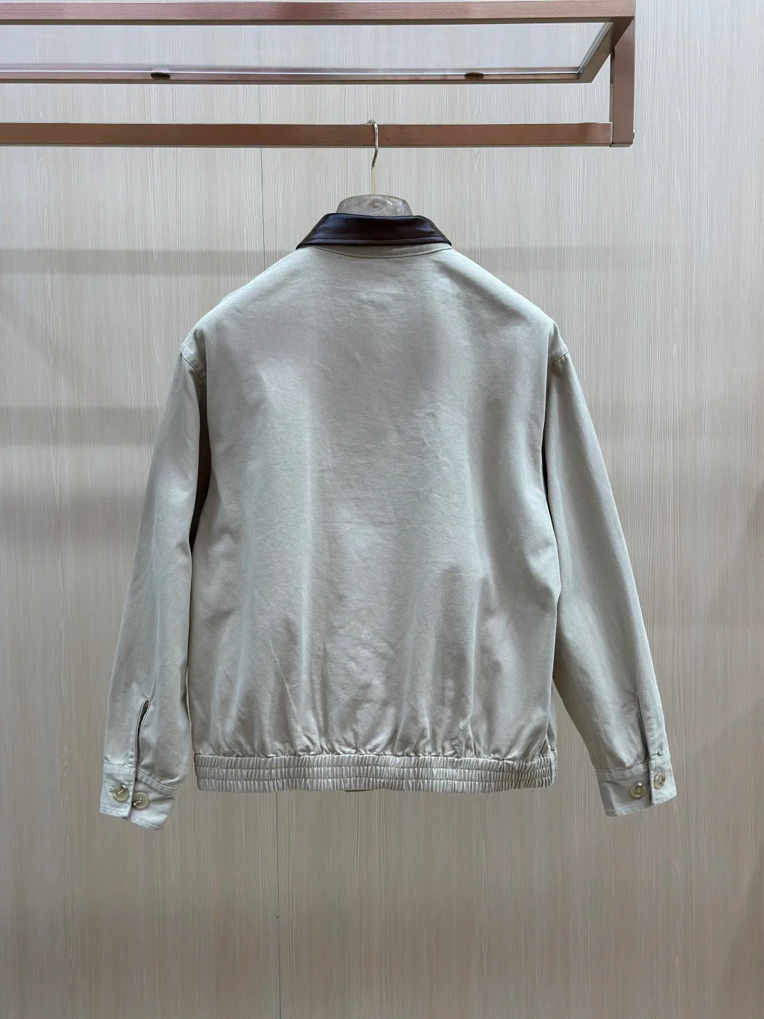 Куртки И Пуховики Мужские Prada 18599303