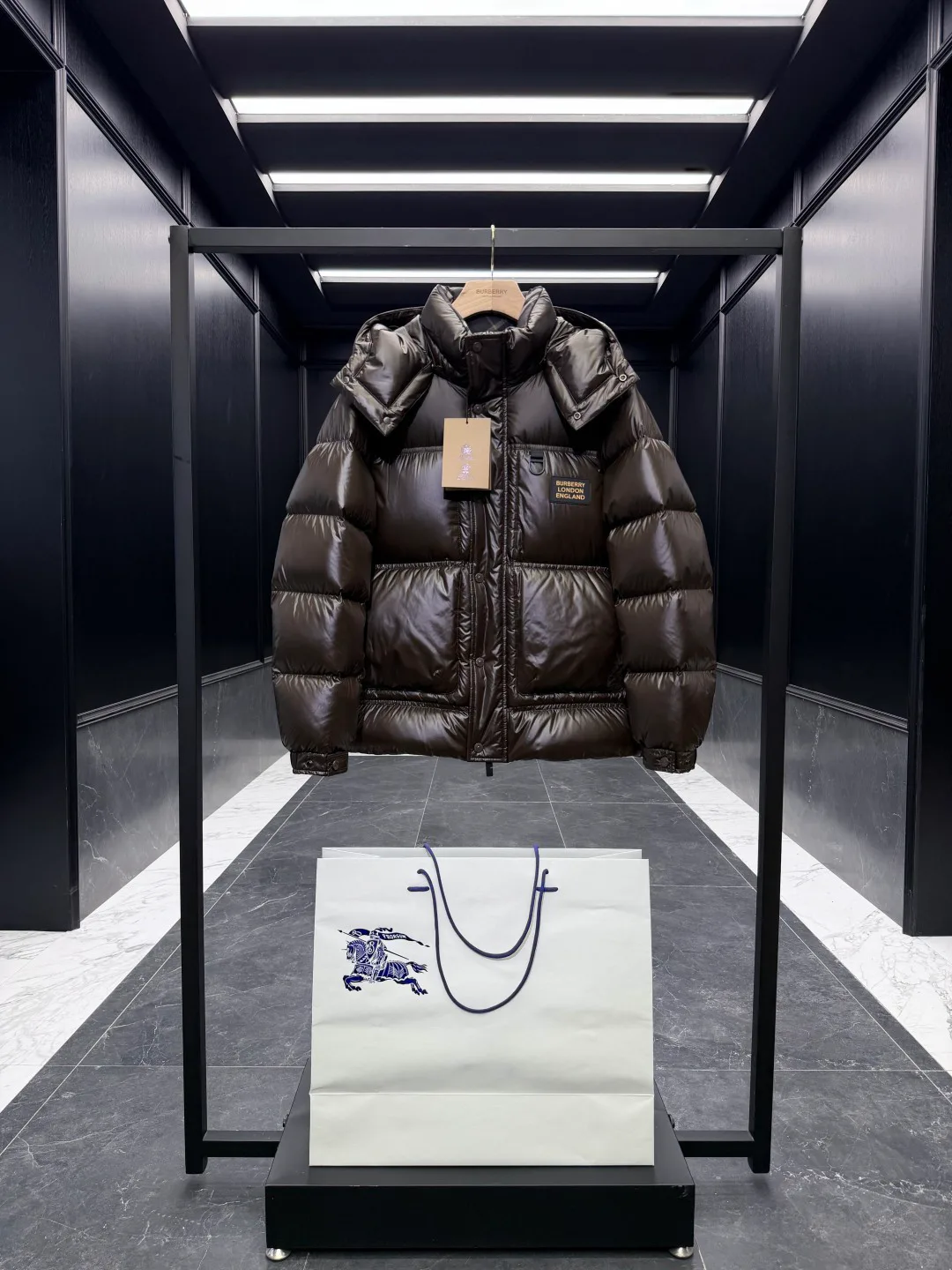 Men's Jackets And Down Jackets BURBERRY 17876505