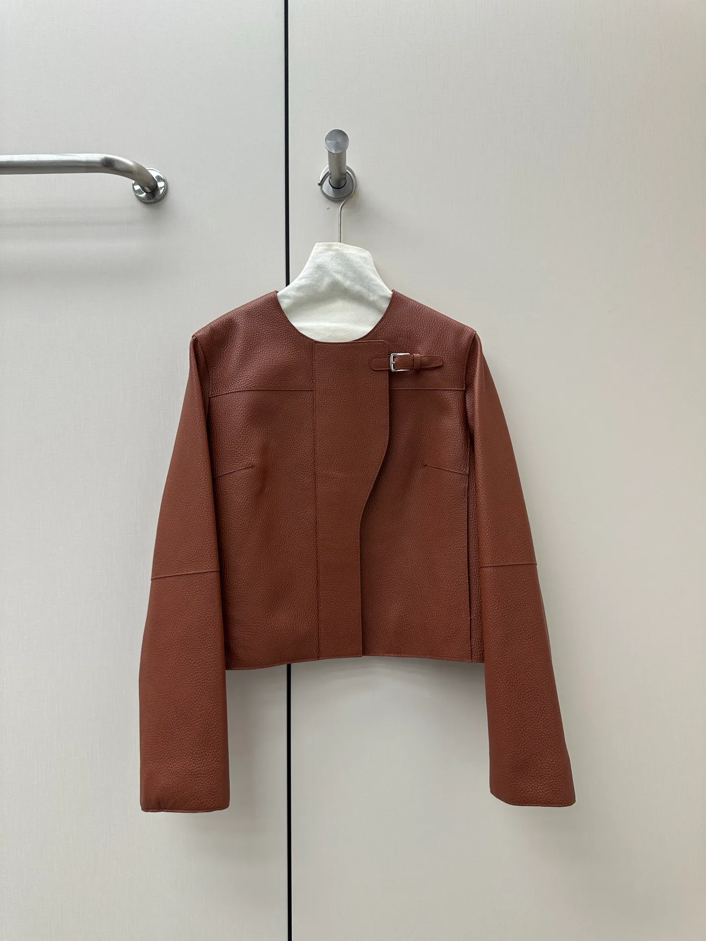 Women's Leather Jackets And Sheepskin Coats HERMES 18130757