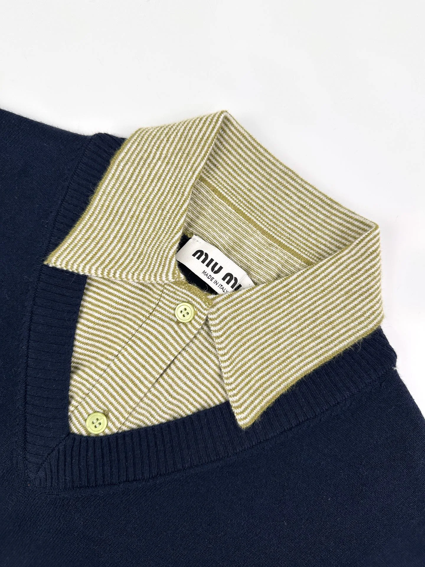 Women's Jumpers And Sweaters MIU MIU 18046794