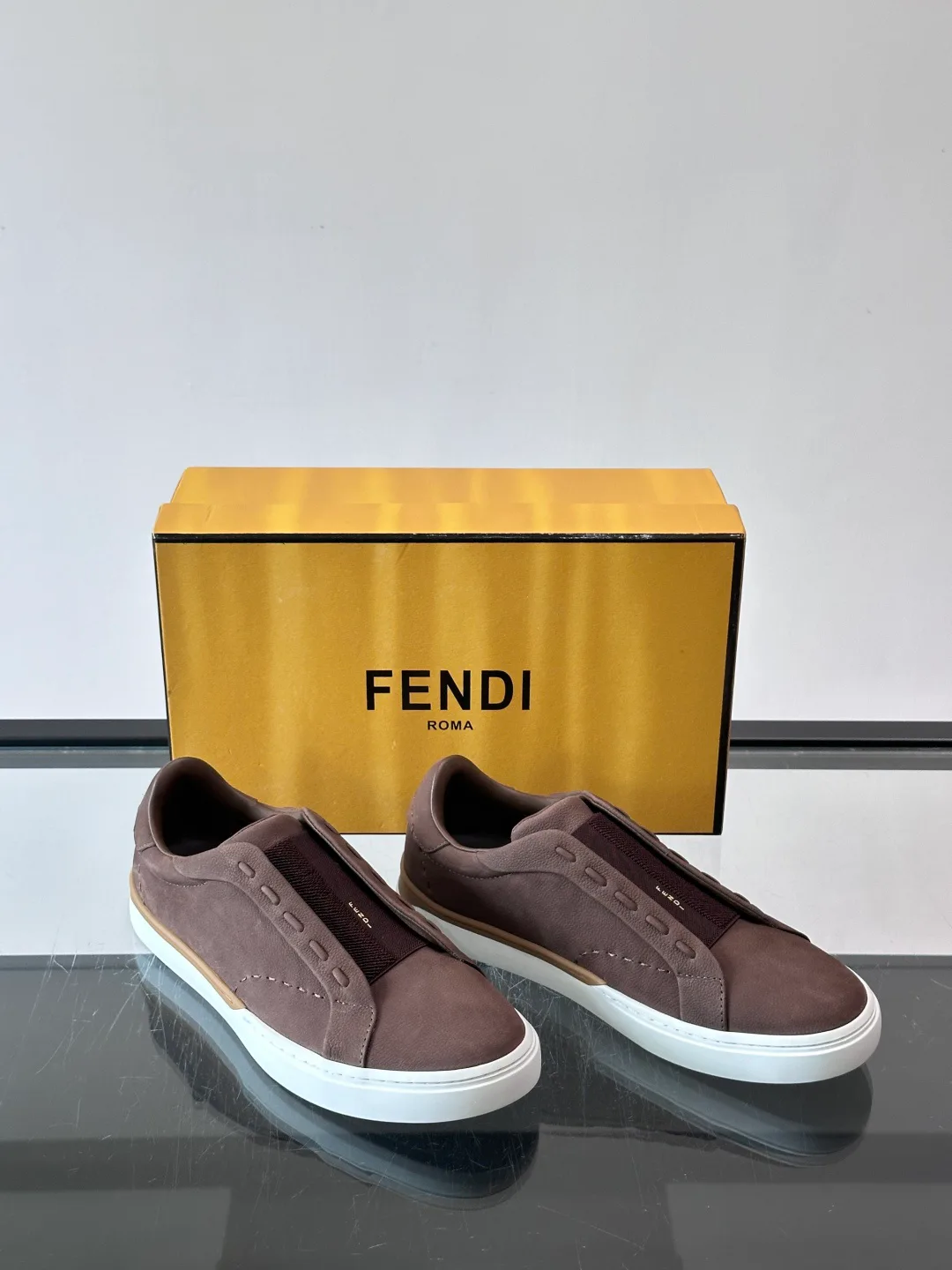 Men's Sneakers FENDI 17466860