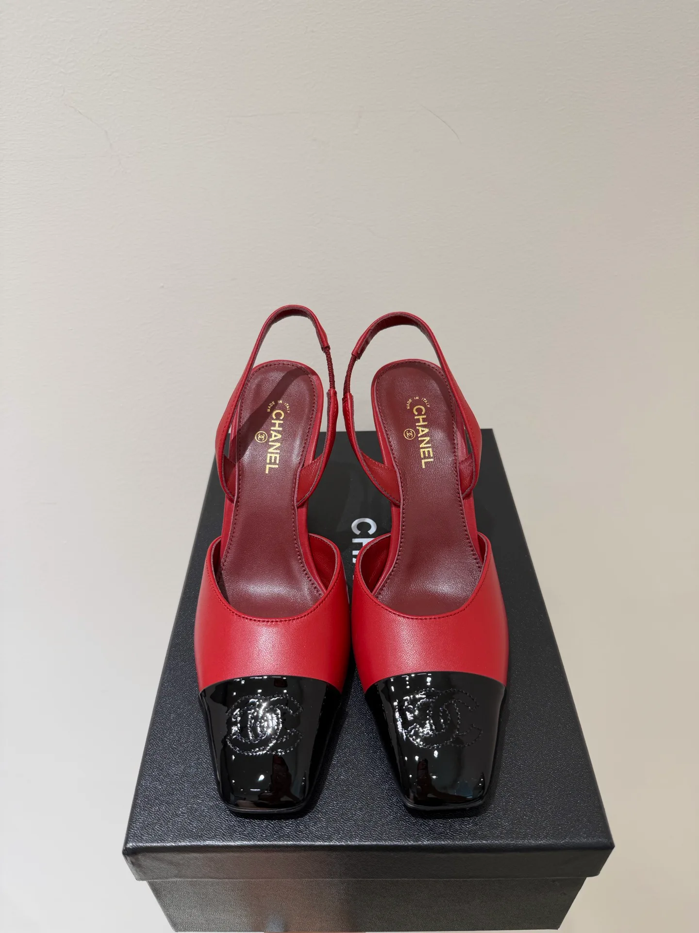 Women's Heels CHANEL 18080016