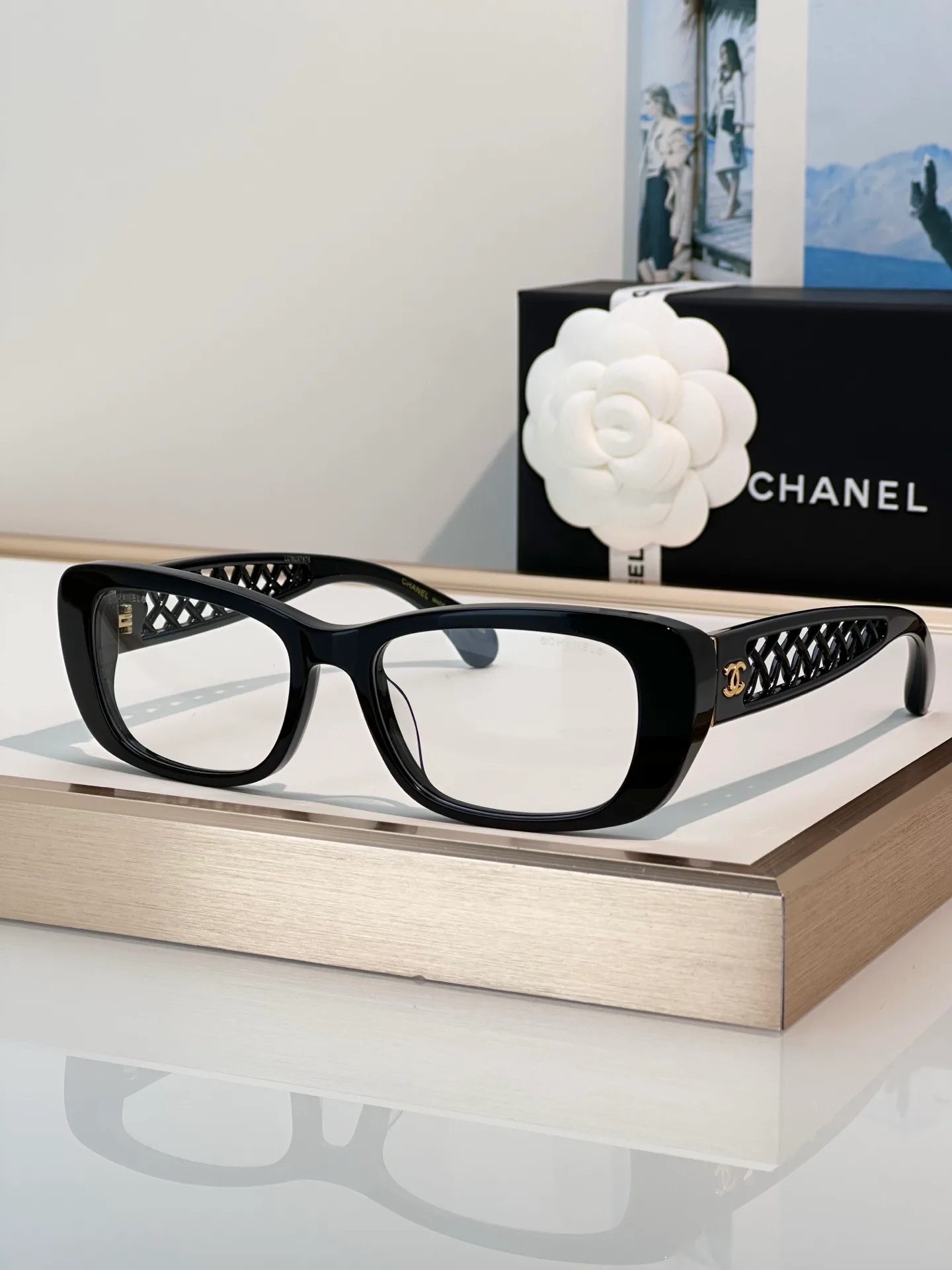 Glasses CHANEL 17649699