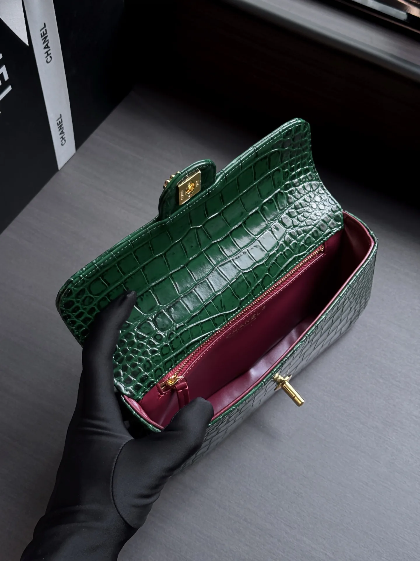Women's Classic Handbags CHANEL 17861282