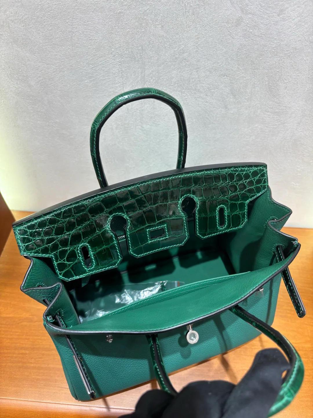 Women's Classic Handbags HERMES 17415808
