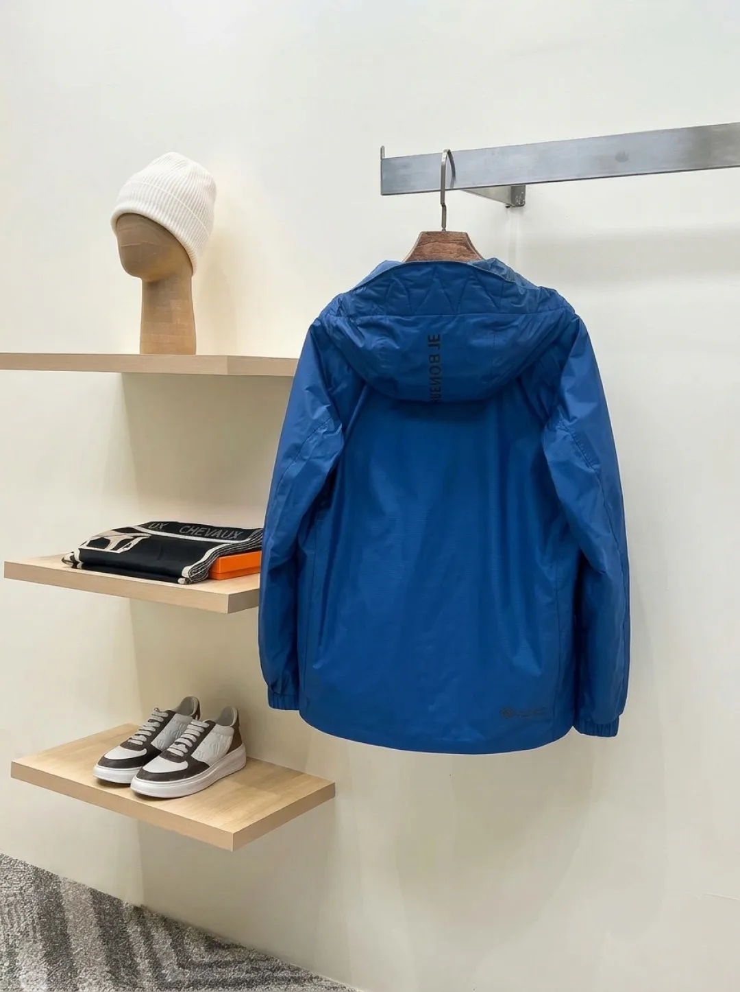 Куртки И Пуховики Мужские Moncler 18596618