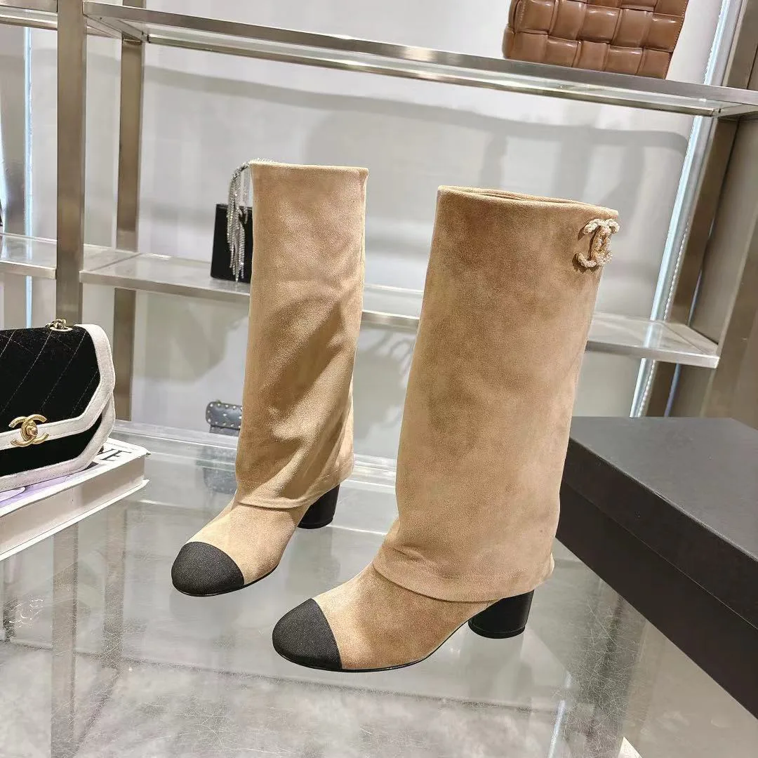 Women's Boots CHANEL 18034420