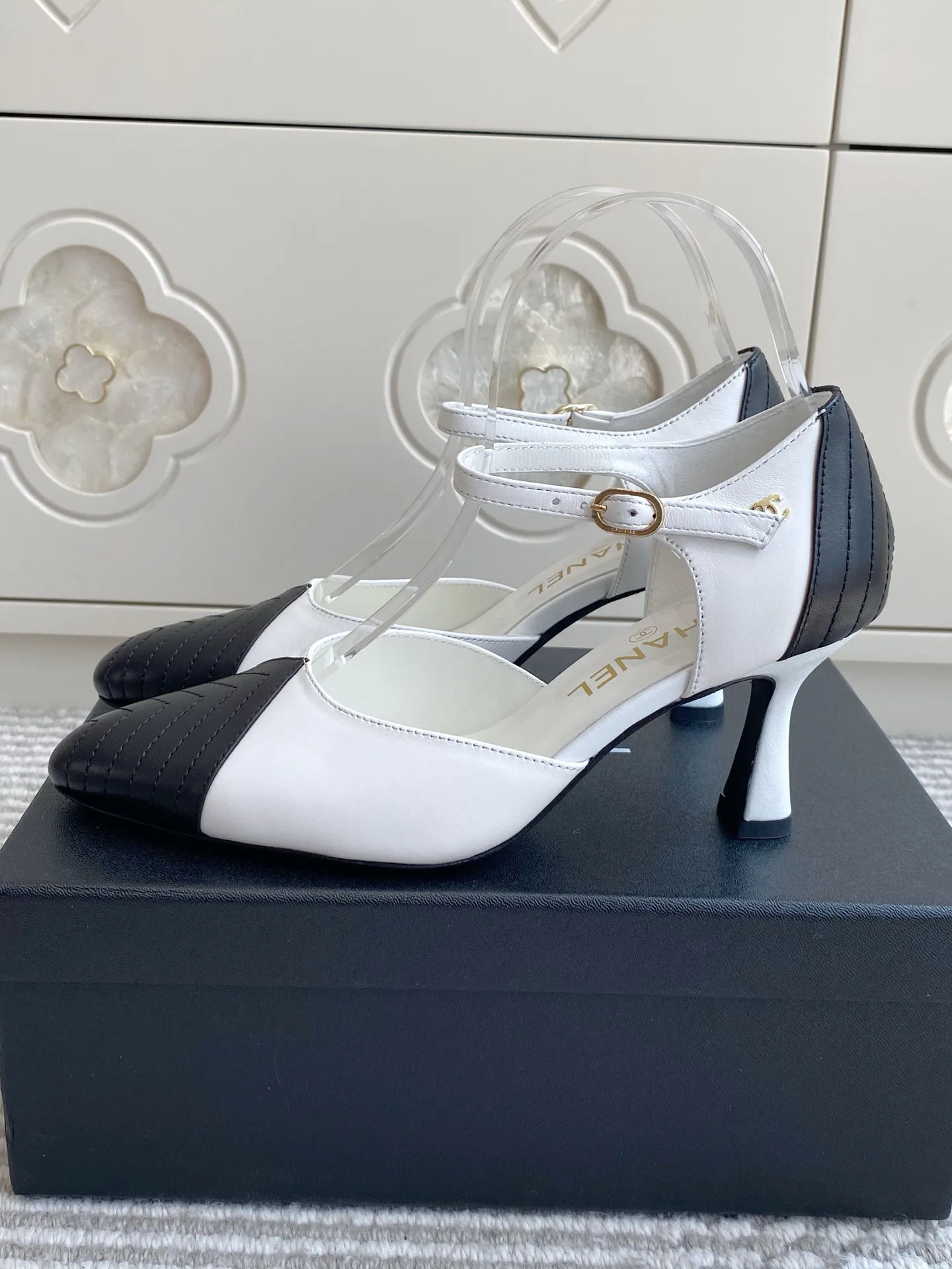 Women's Heels CHANEL 17498444