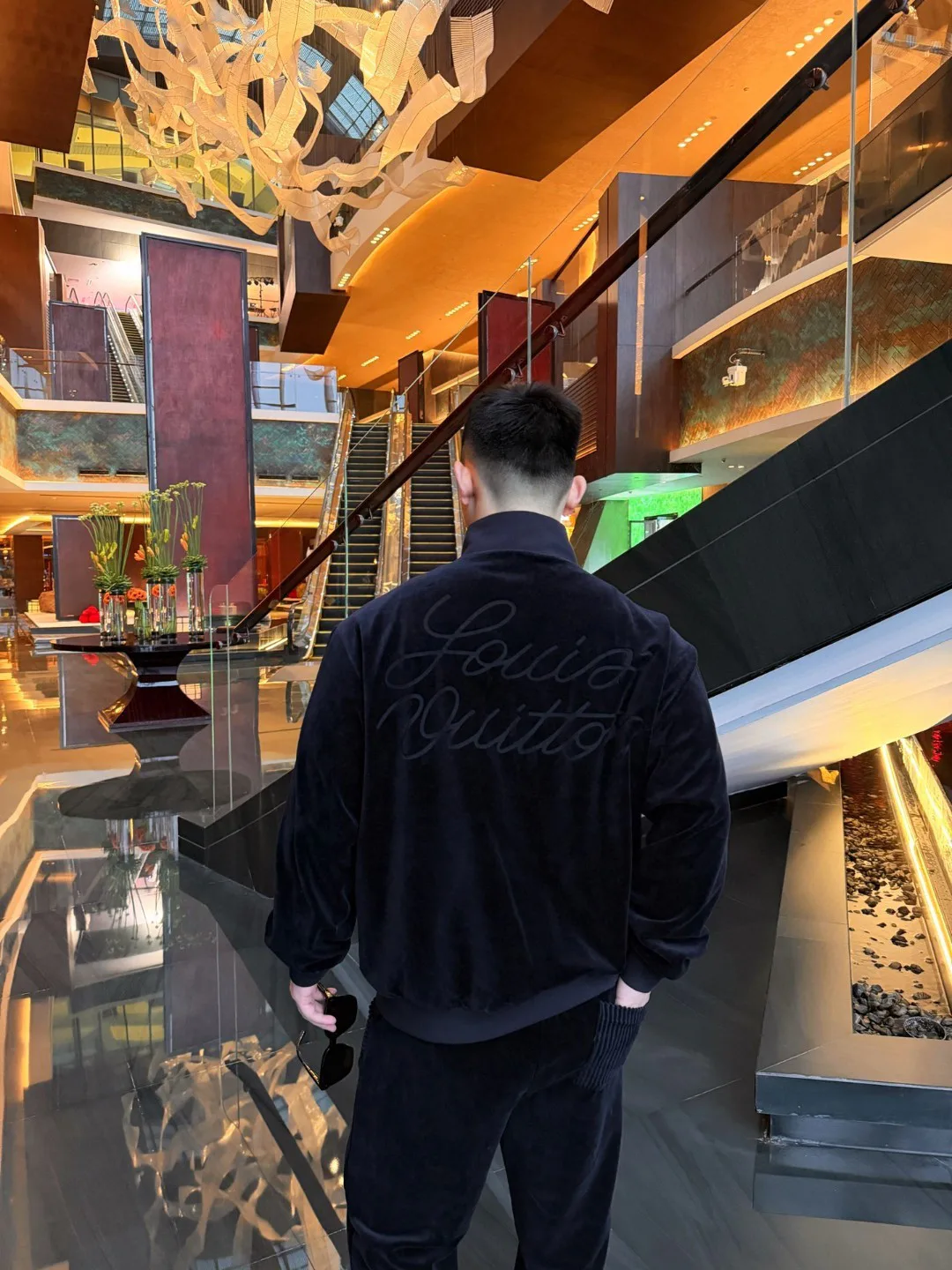 Men's Jackets And Down Jackets LOUIS VUITTON 17364971