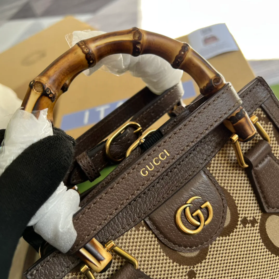 Women's Classic Handbags GUCCI 17949130