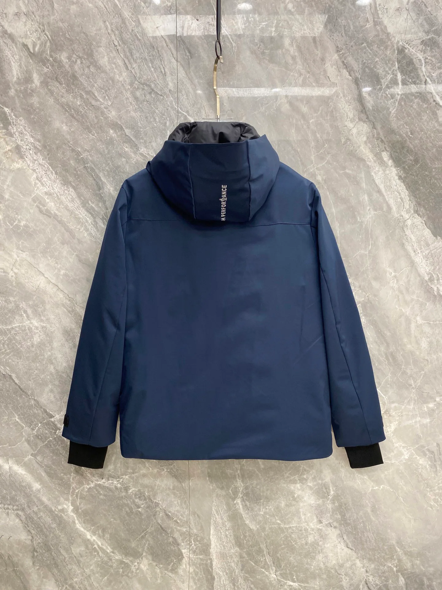 Men's Jackets And Down Jackets MONCLER 18348638