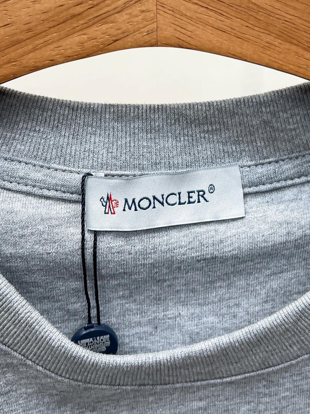 Men's T-Shirts MONCLER 18499471