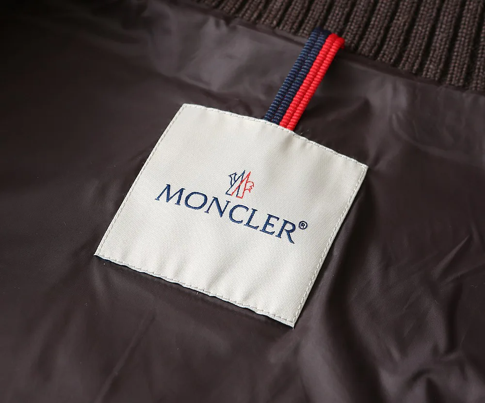 Men's Jackets And Down Jackets MONCLER 18345607