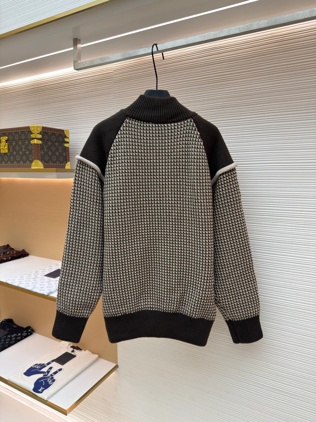 Men's Jumpers And Sweaters LOUIS VUITTON 18309031