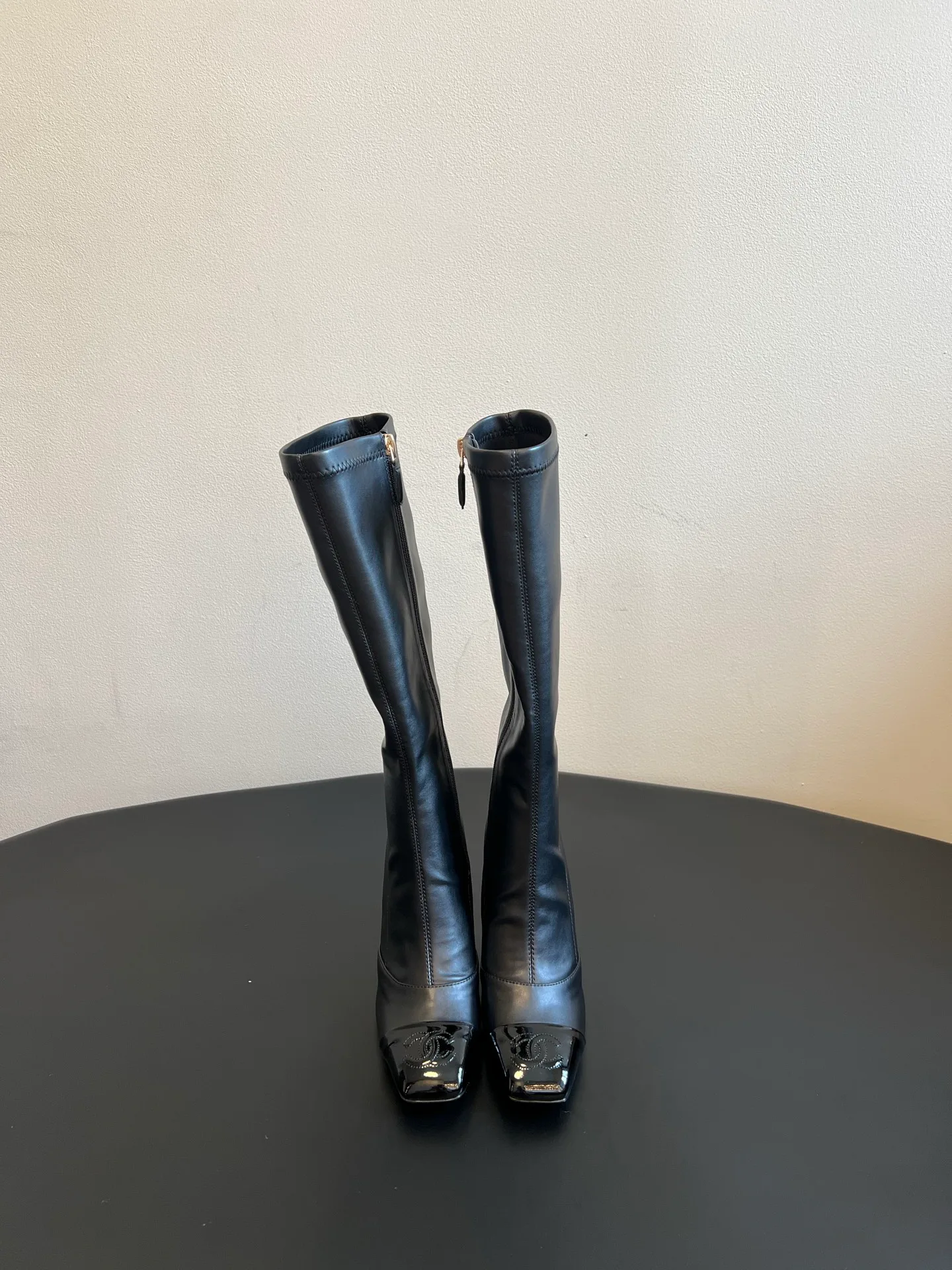 Women's Boots CHANEL 18137192