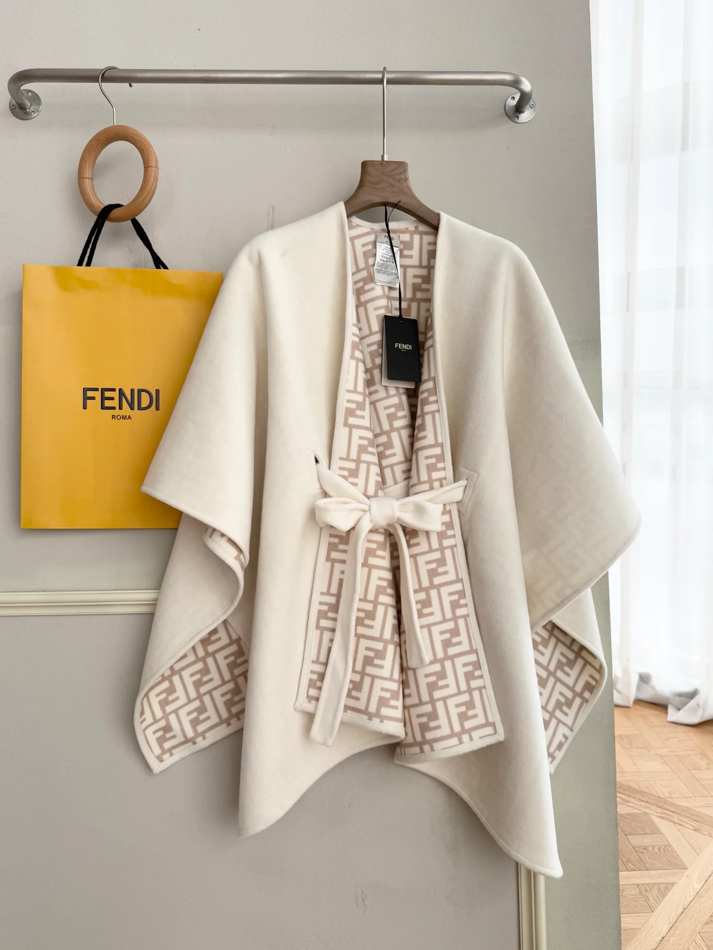 Women's Coats FENDI 18275146