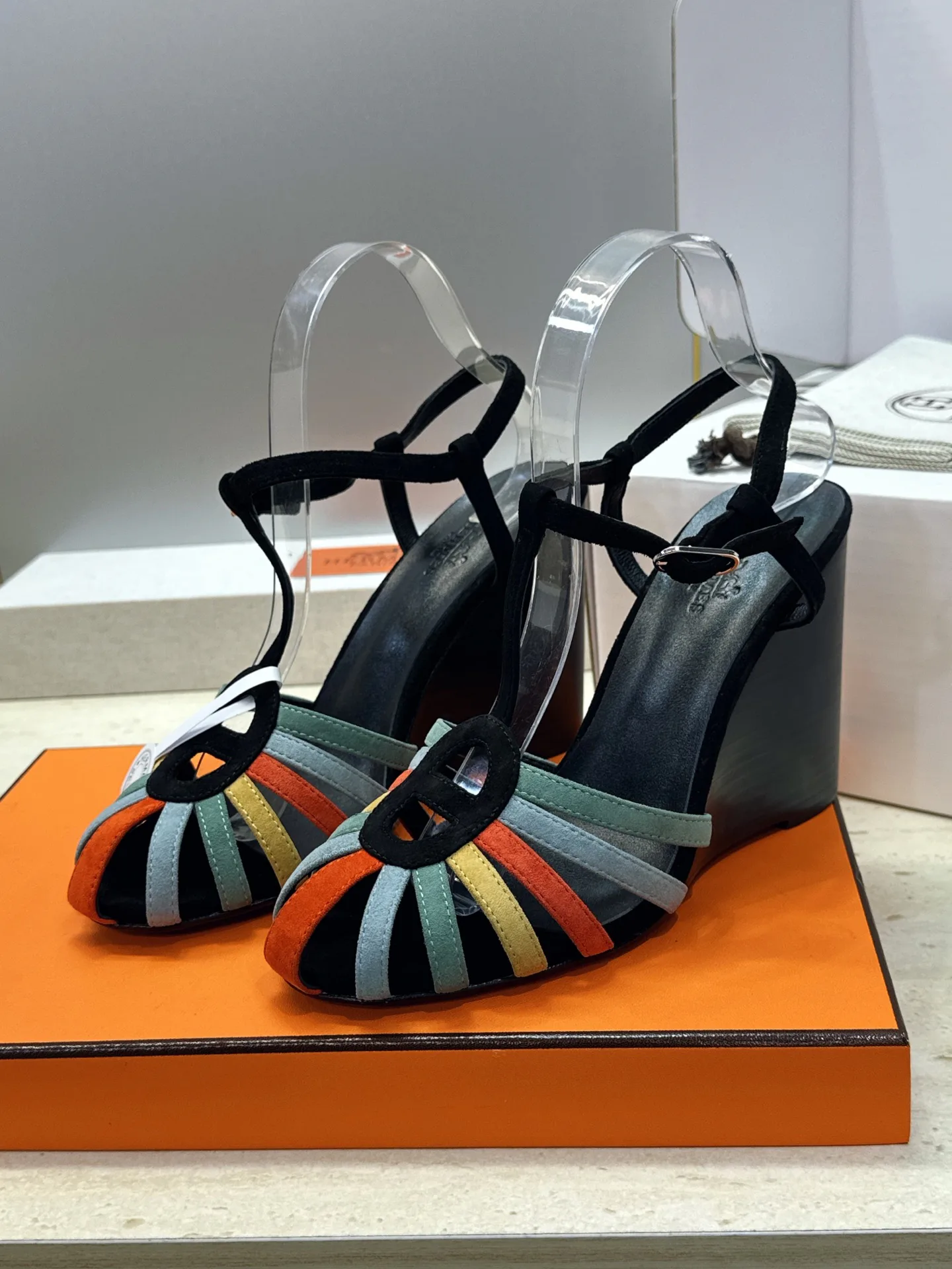 Women's Open-Toe Sandals HERMES 18120770