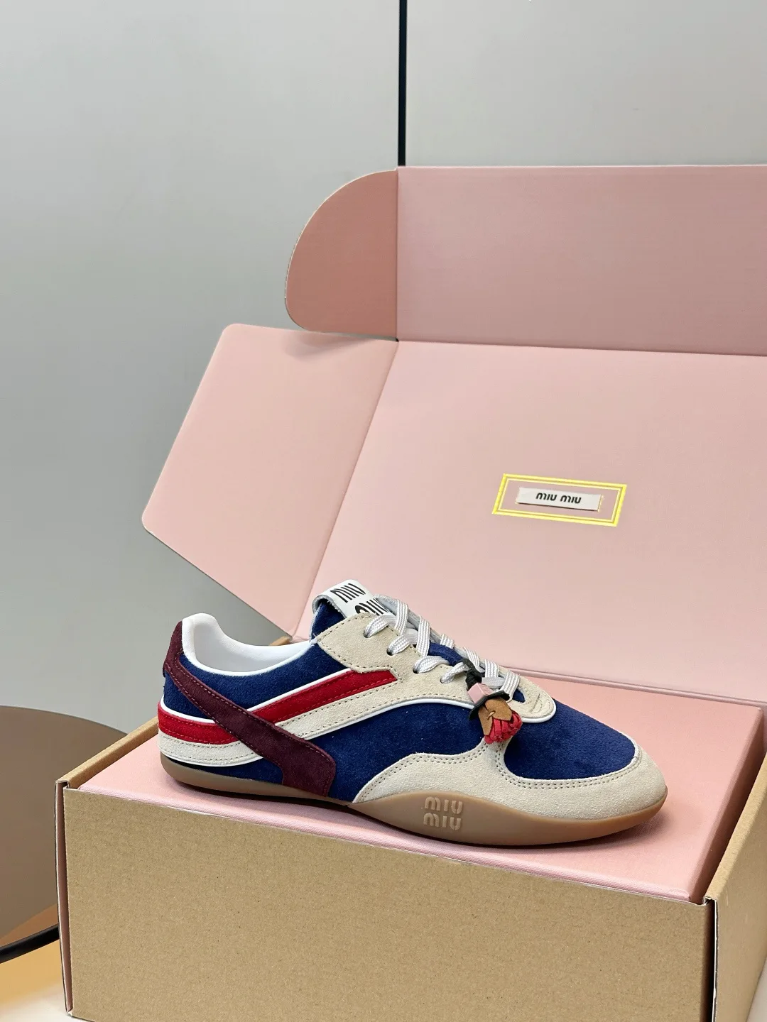 Women's Sneakers MIU MIU 18164553