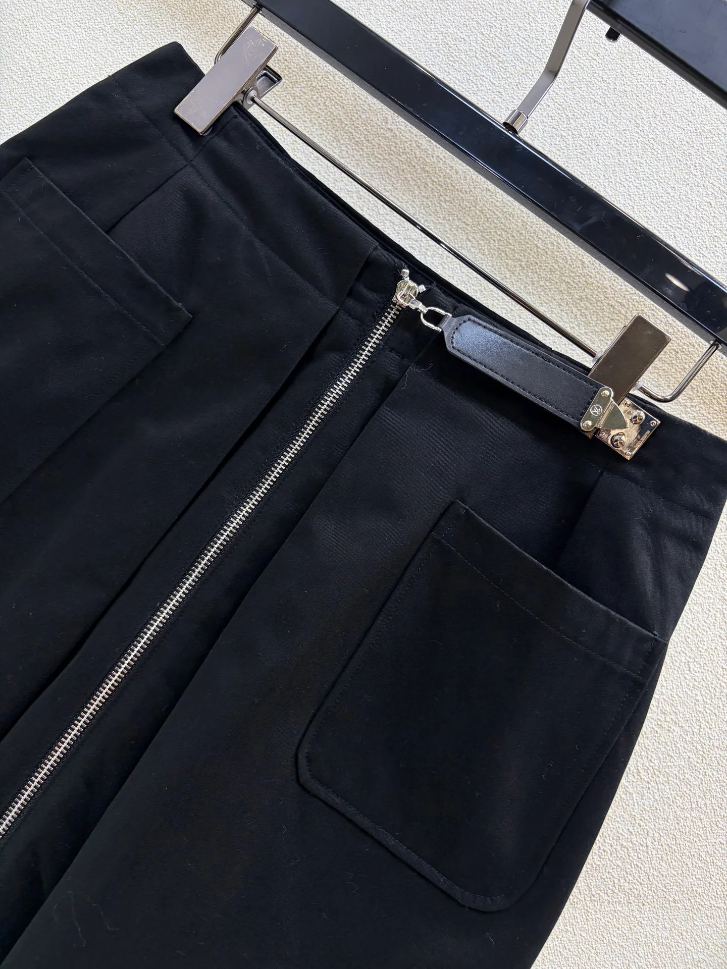 Women's Skirts LOUIS VUITTON 18506594