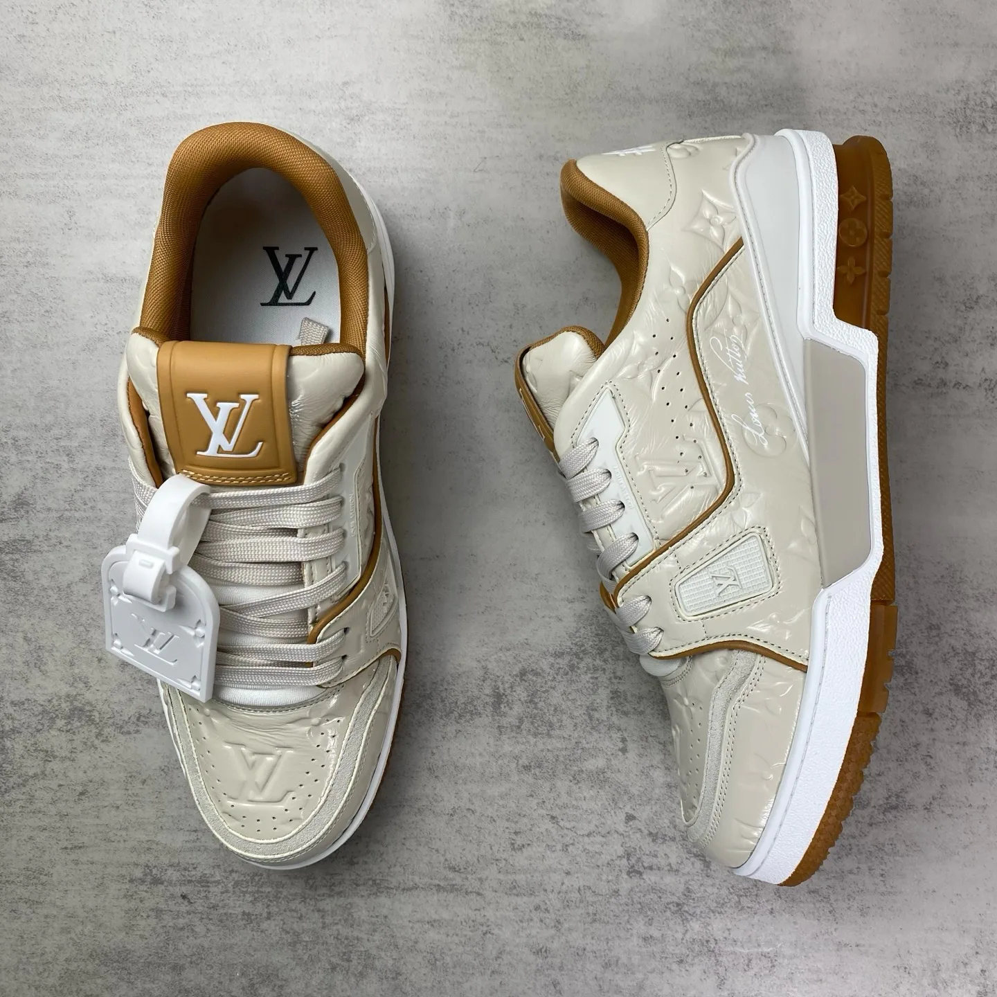 Women's Sneakers LOUIS VUITTON 17961748