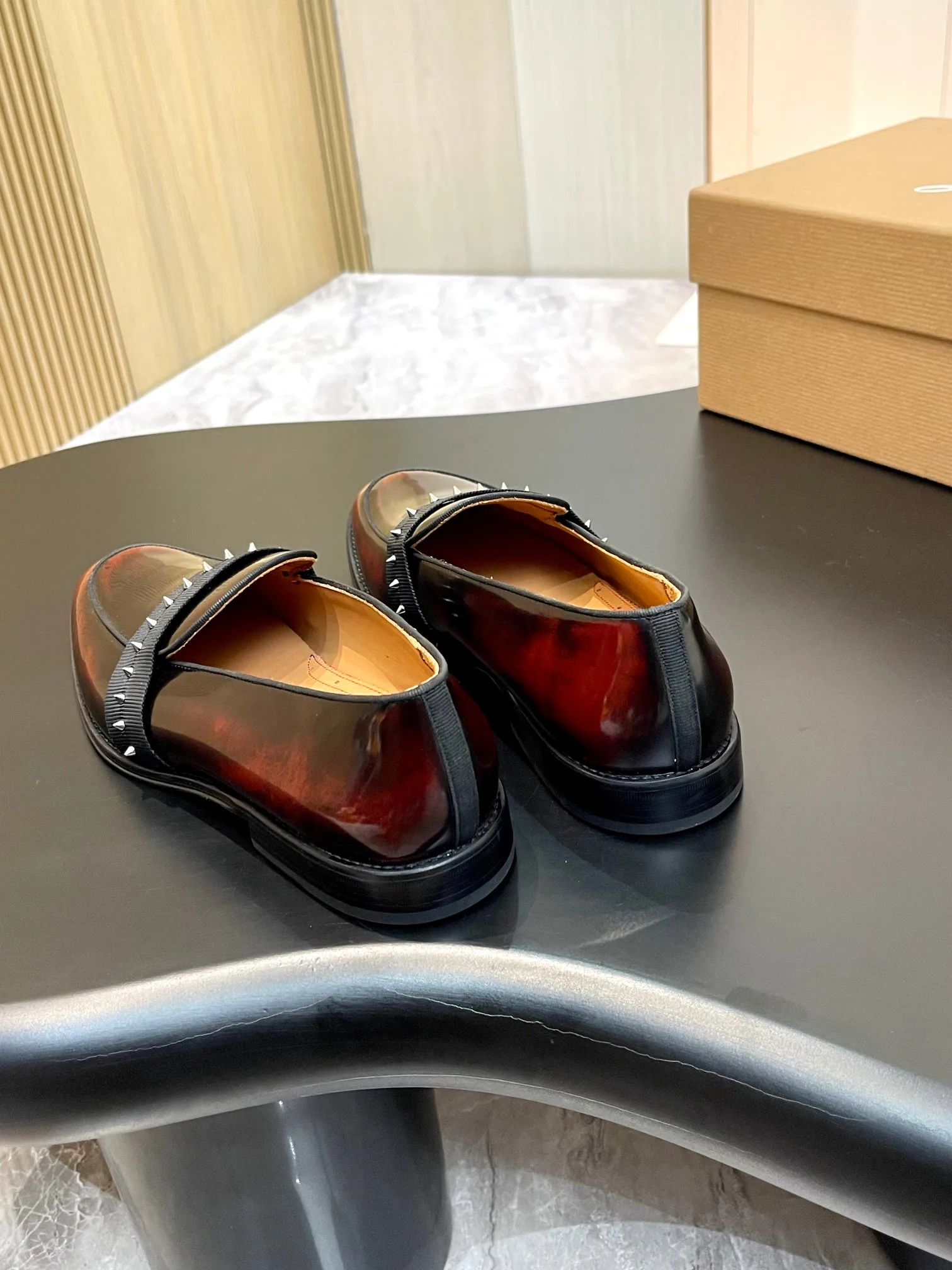 Men's Loafers And Dress Shoes CHRISTIAN LOUBOUTIN 18117258