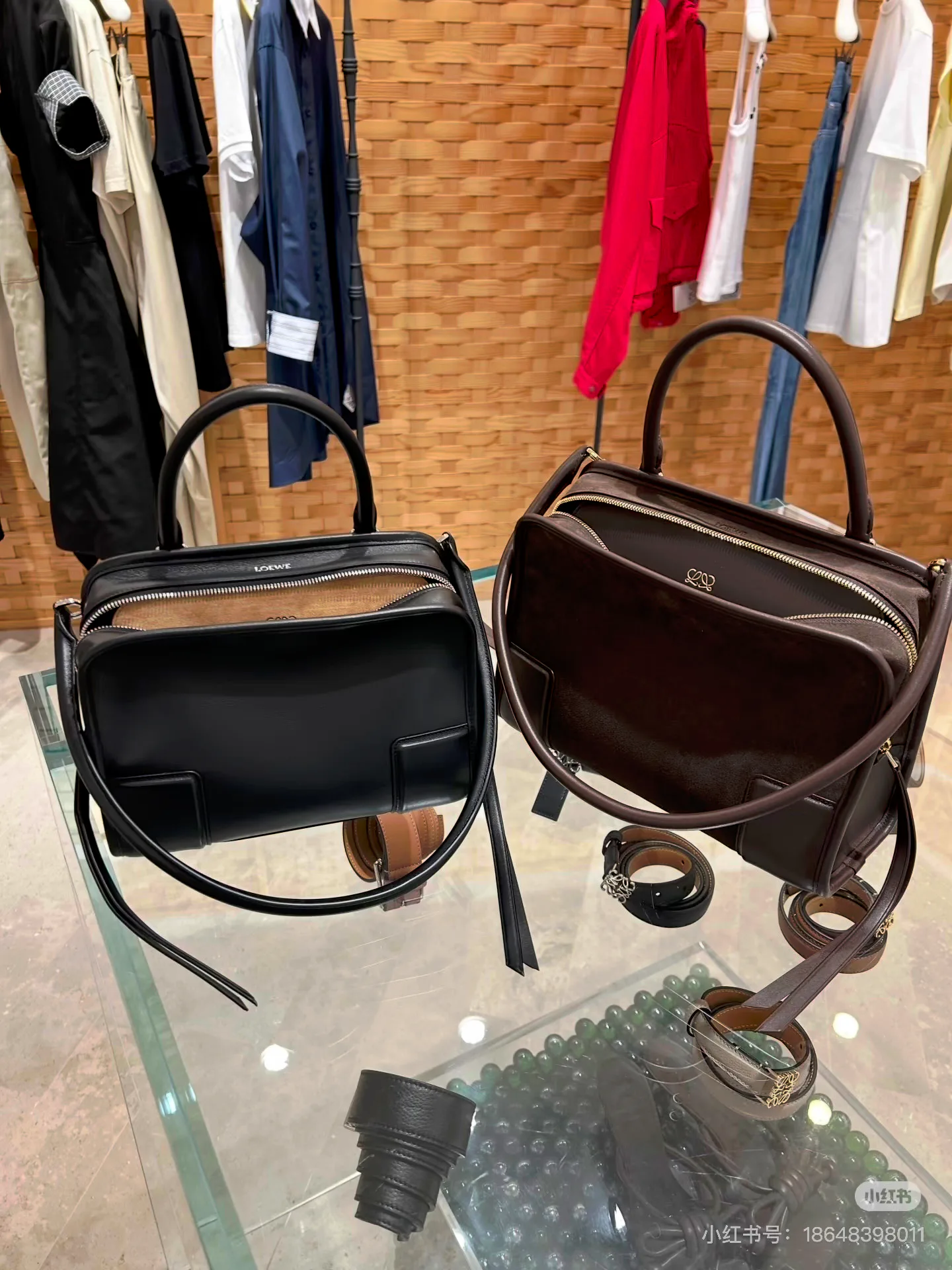 Women's Classic Handbags LOEWE 17333204