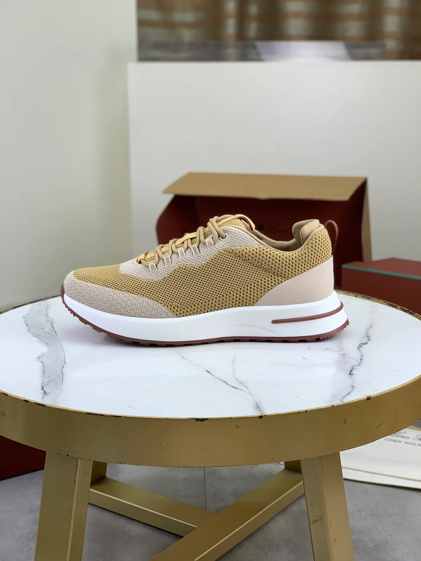 Men's Sneakers LORO PIANA 18365196