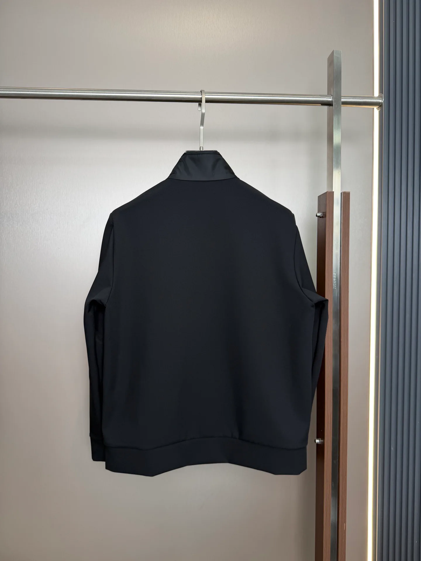 Men's Jackets And Down Jackets PRADA 17915402